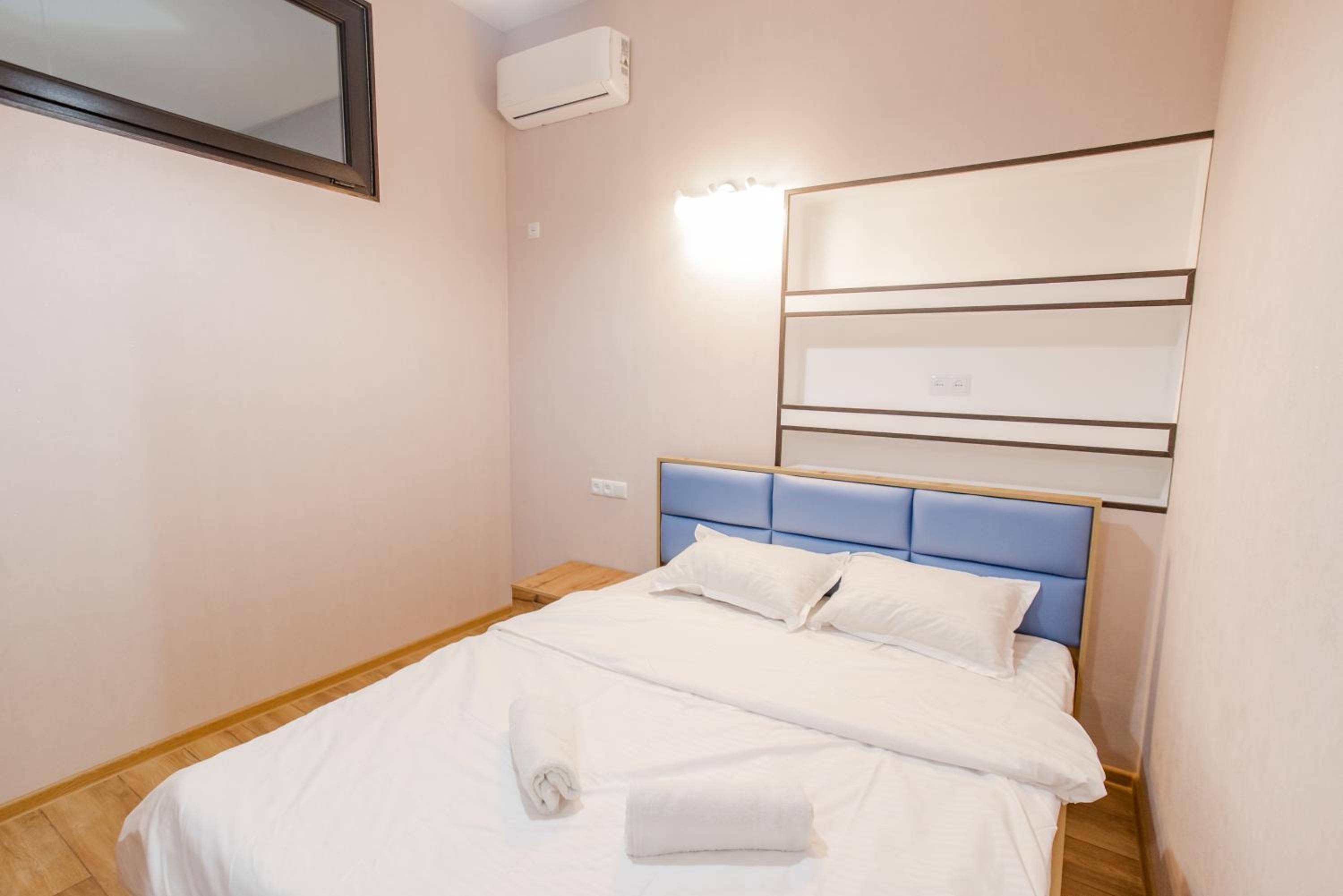 Meidan Bazaar Prime Location Apartment view 4