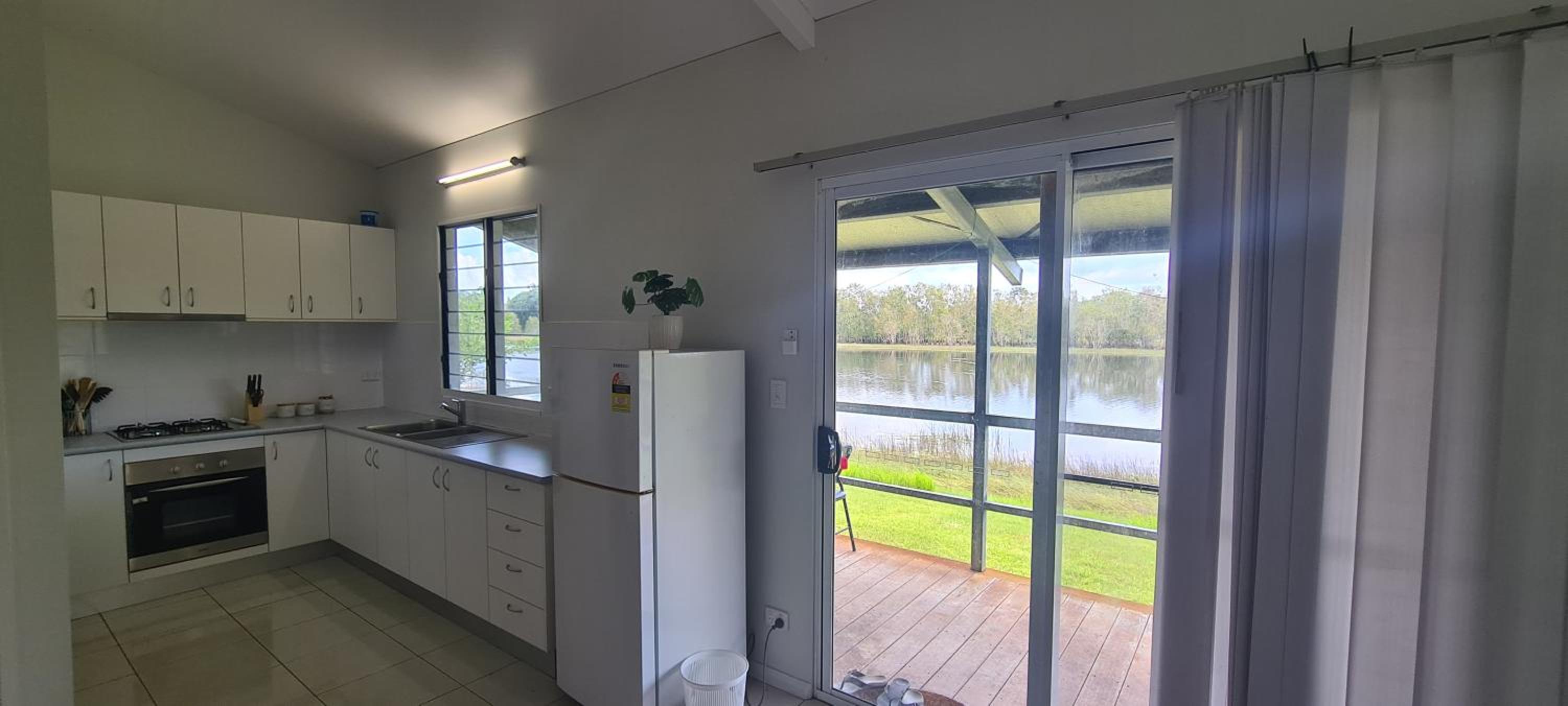 AAOK Lakes Resort and Caravan Park
