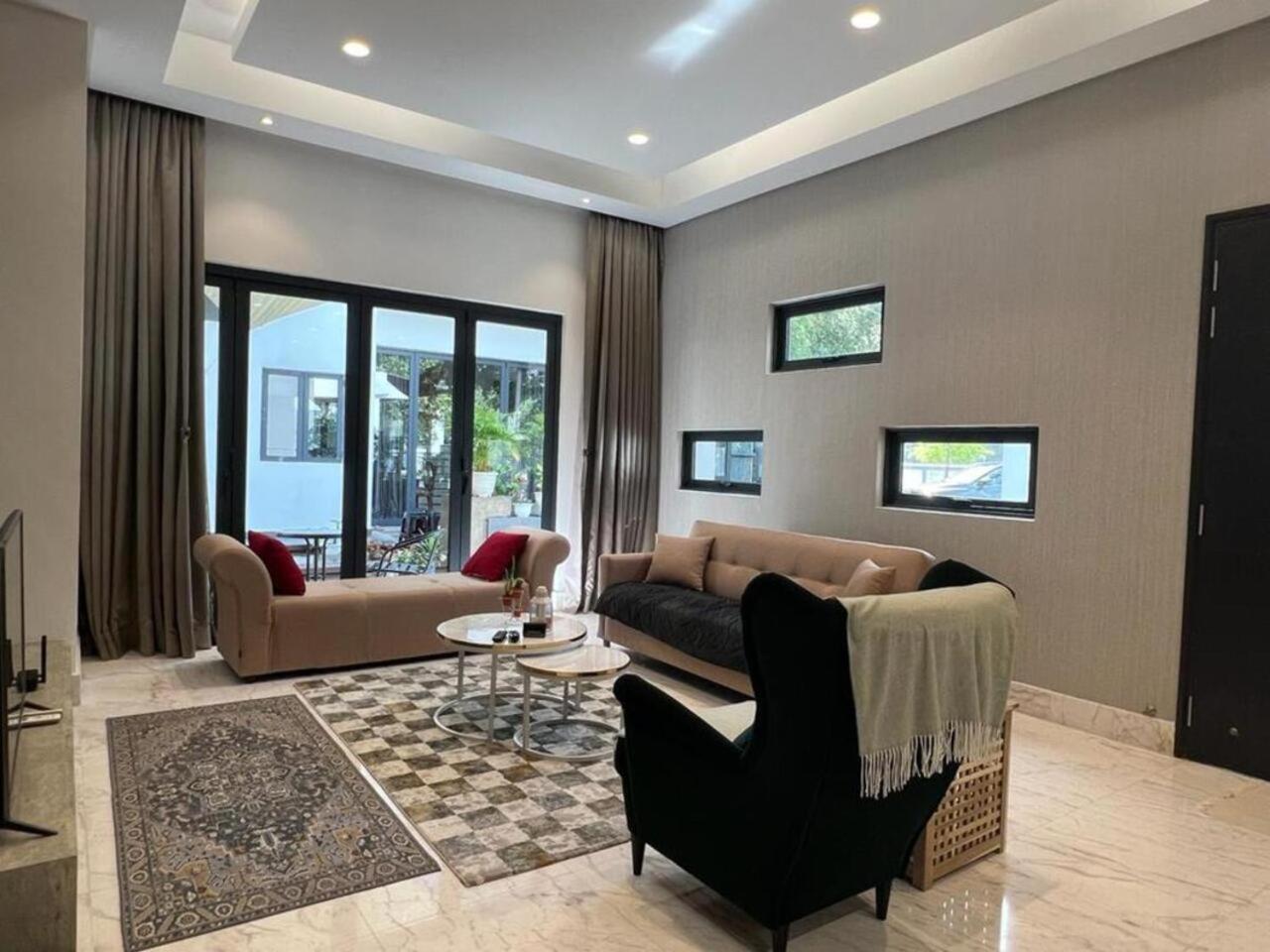 Bunga Raya Villa By Malvacae Homestays Shah Alam photo 4