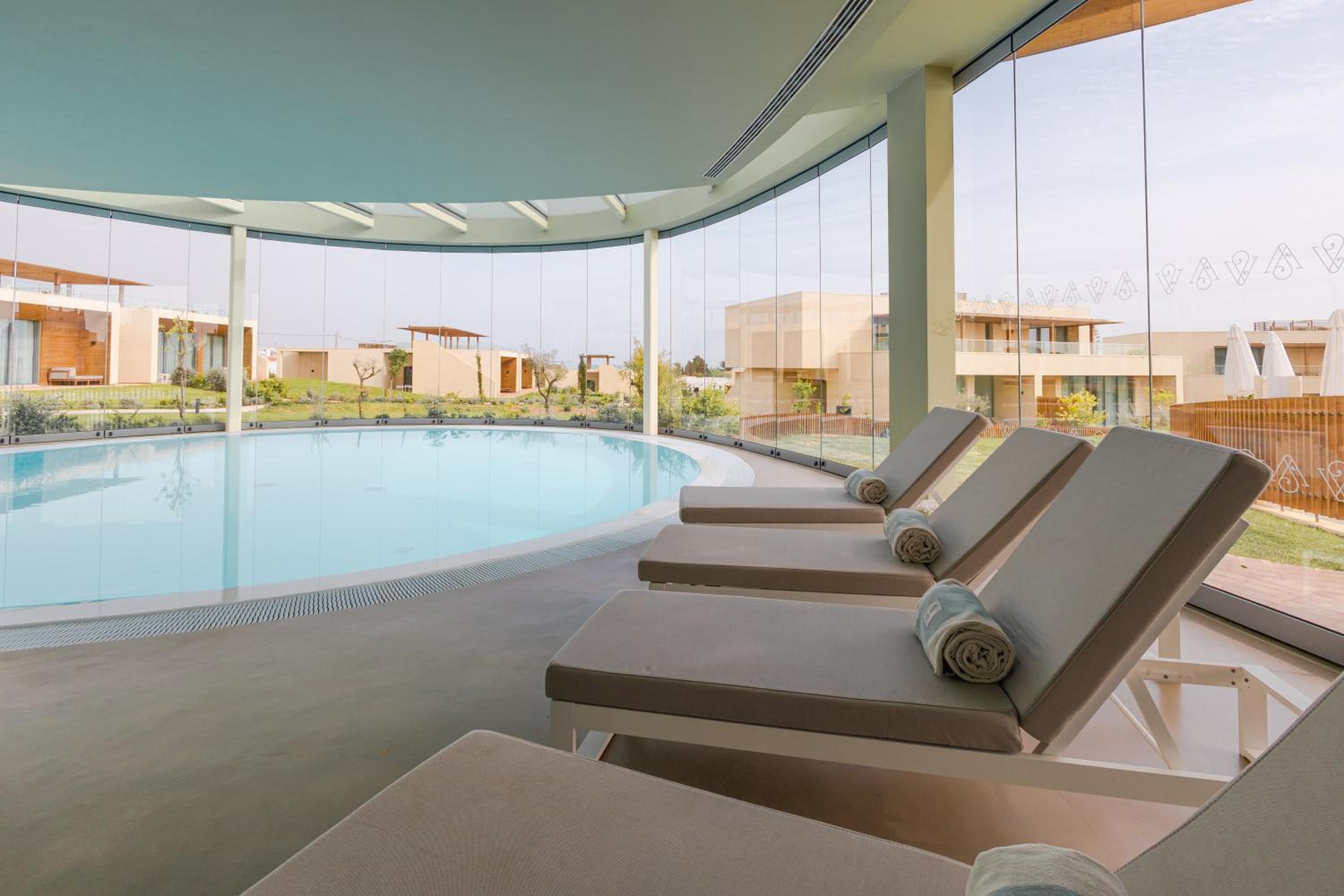 White Shell Beach Villas view 4