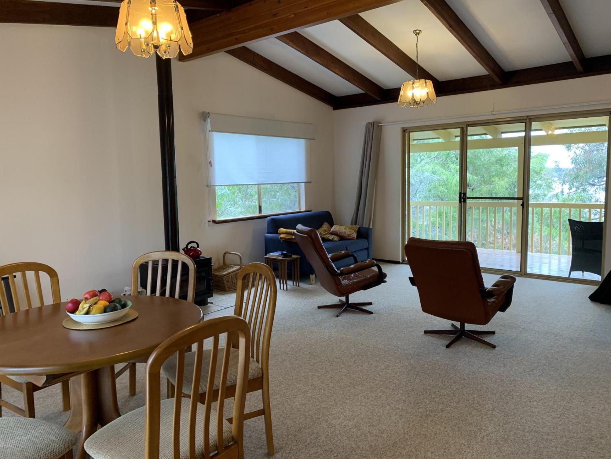 Nature Lovers Dream in Dawesville