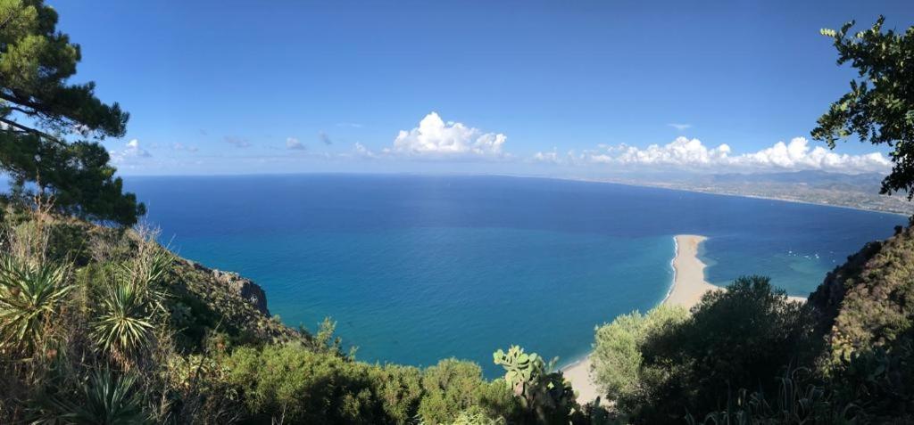 L'Ulivo in Villa Greco view 2