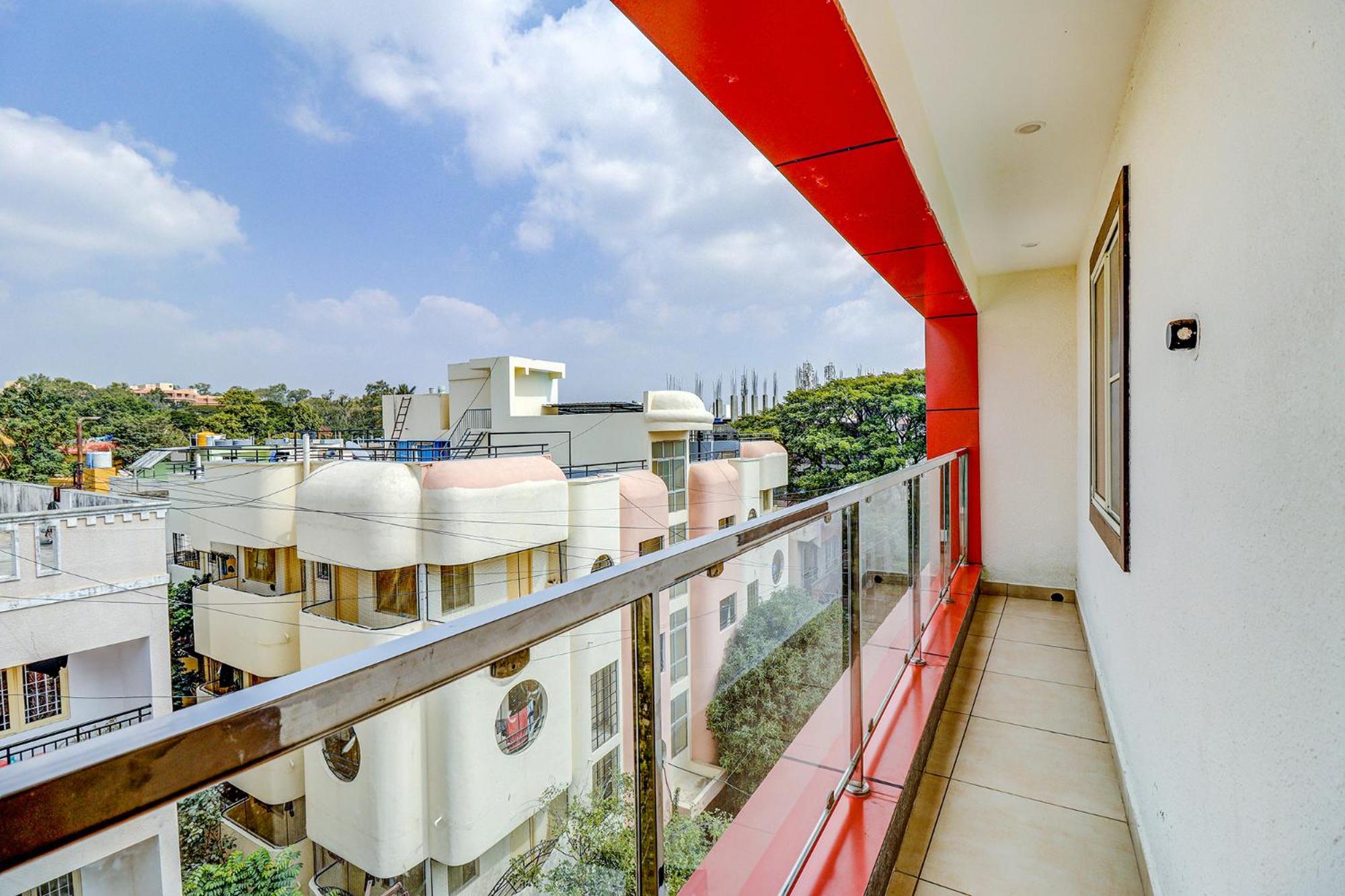 FabHotel Green Park Residency - Nr Manipal Hospital