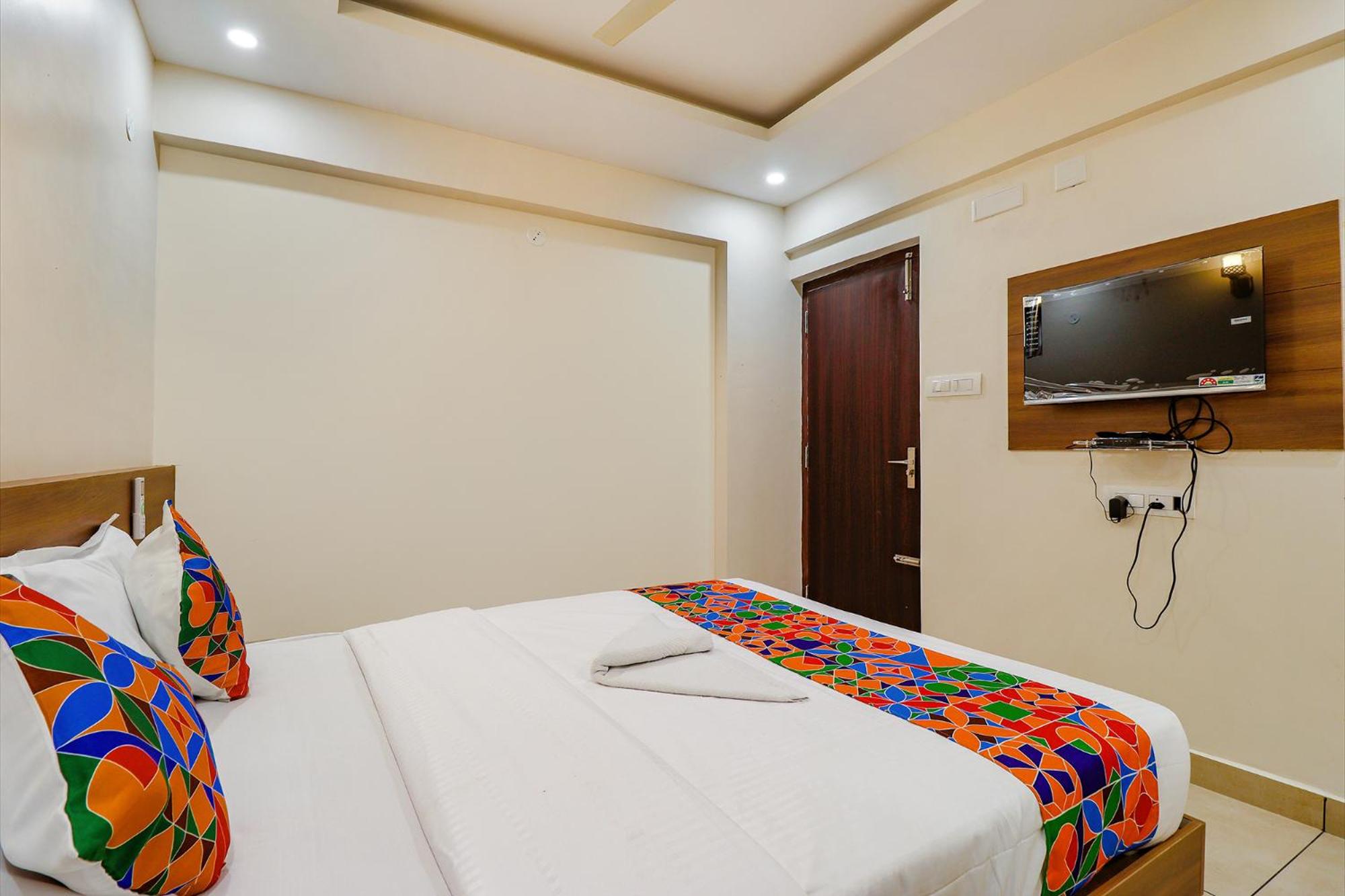 FabHotel Green Park Residency - Nr Manipal Hospital