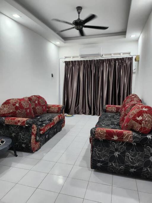 D'Haja 61 KLIA Sepang with 3 AIRCONDS & WiFi photo 4