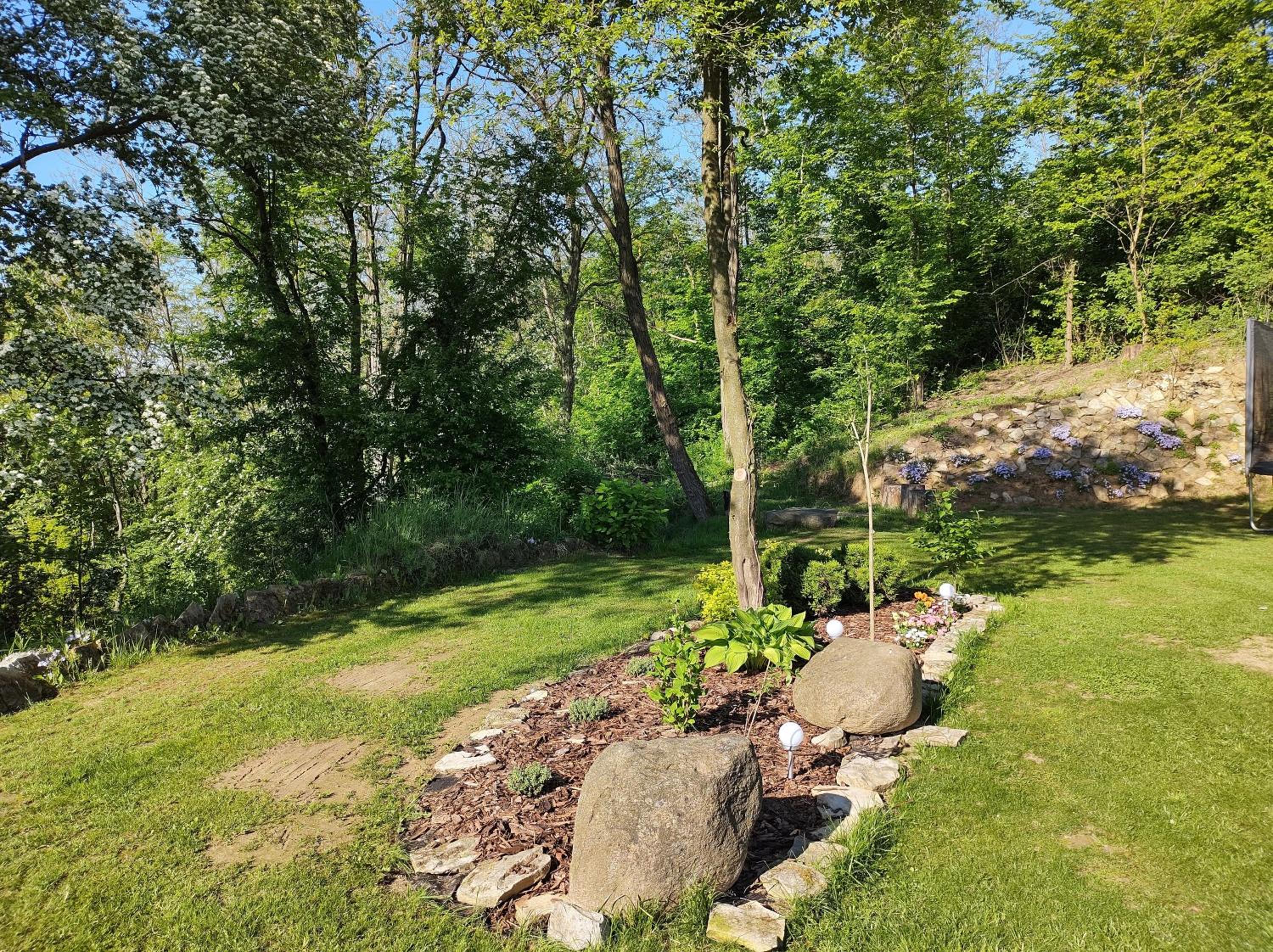 Photo 48