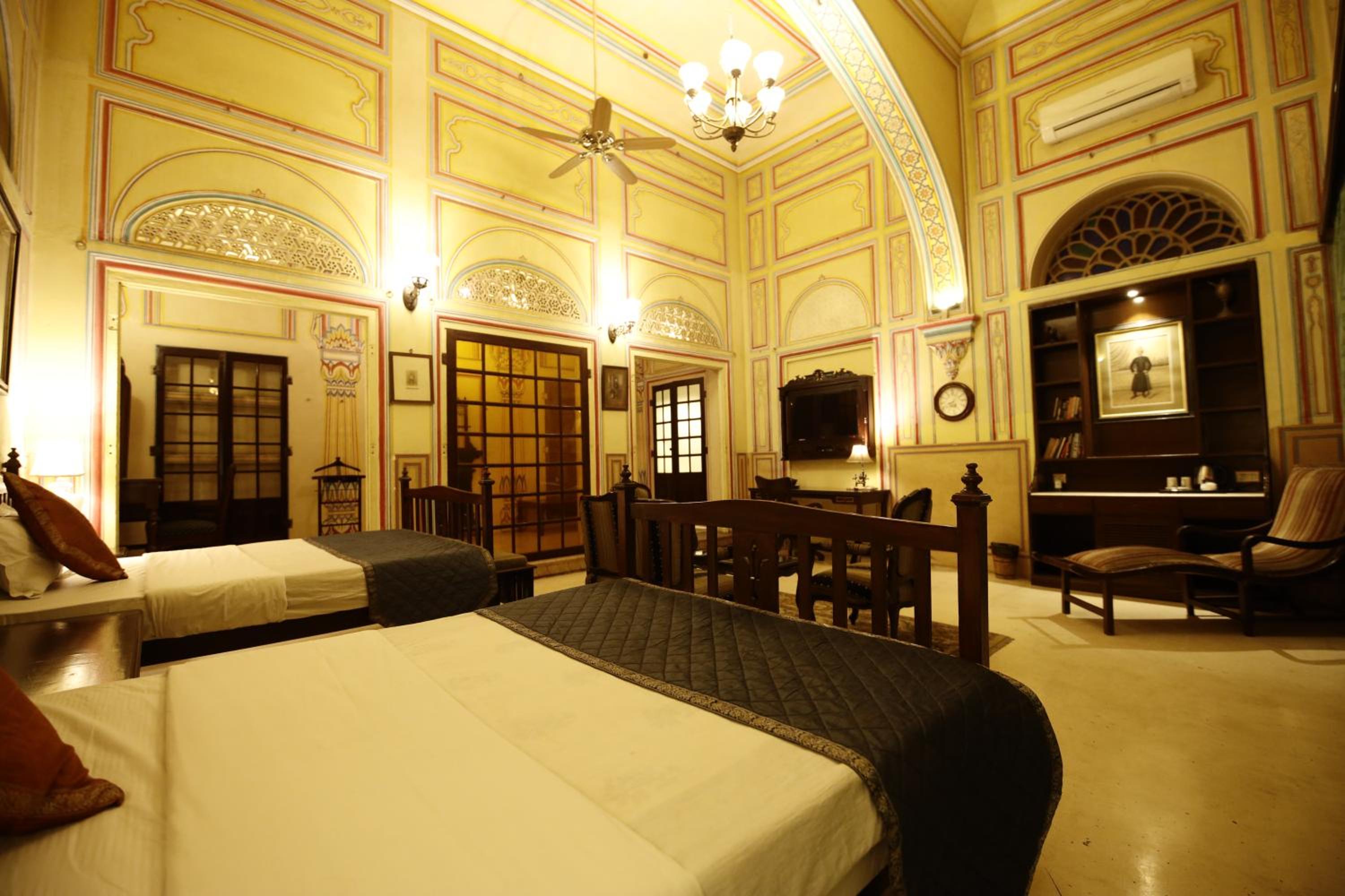 Khas Bagh