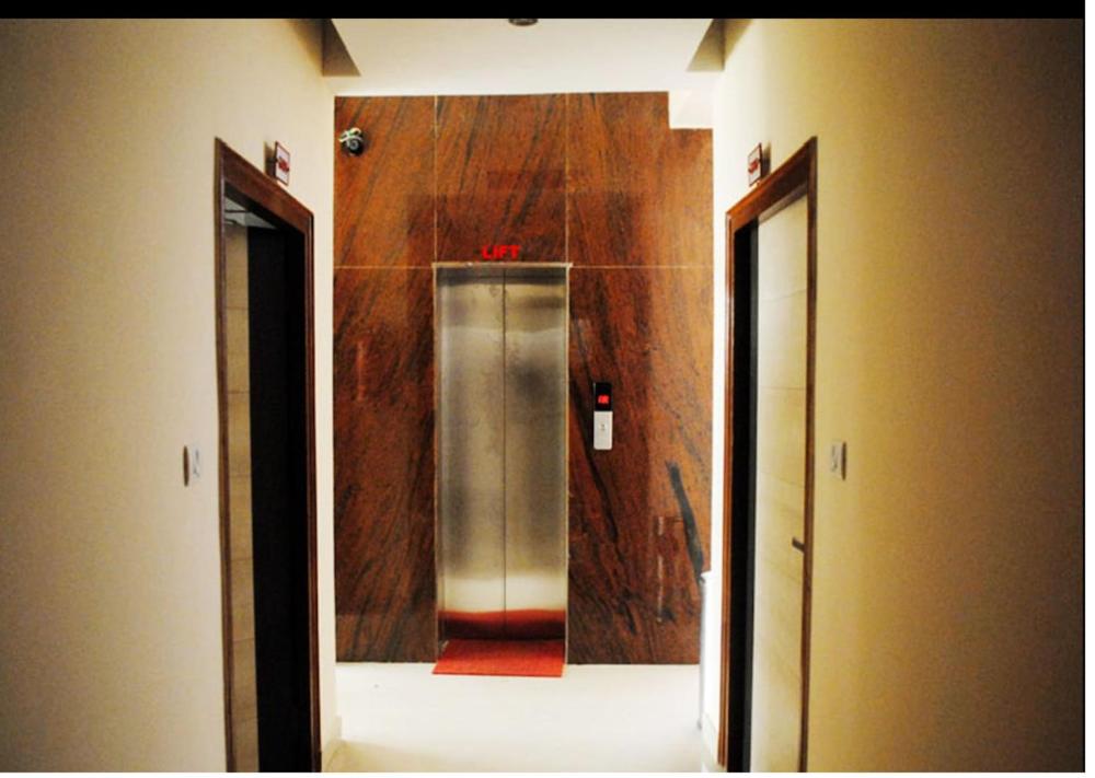 HOTEL DEEP CONTINENTAL BY WB Inn