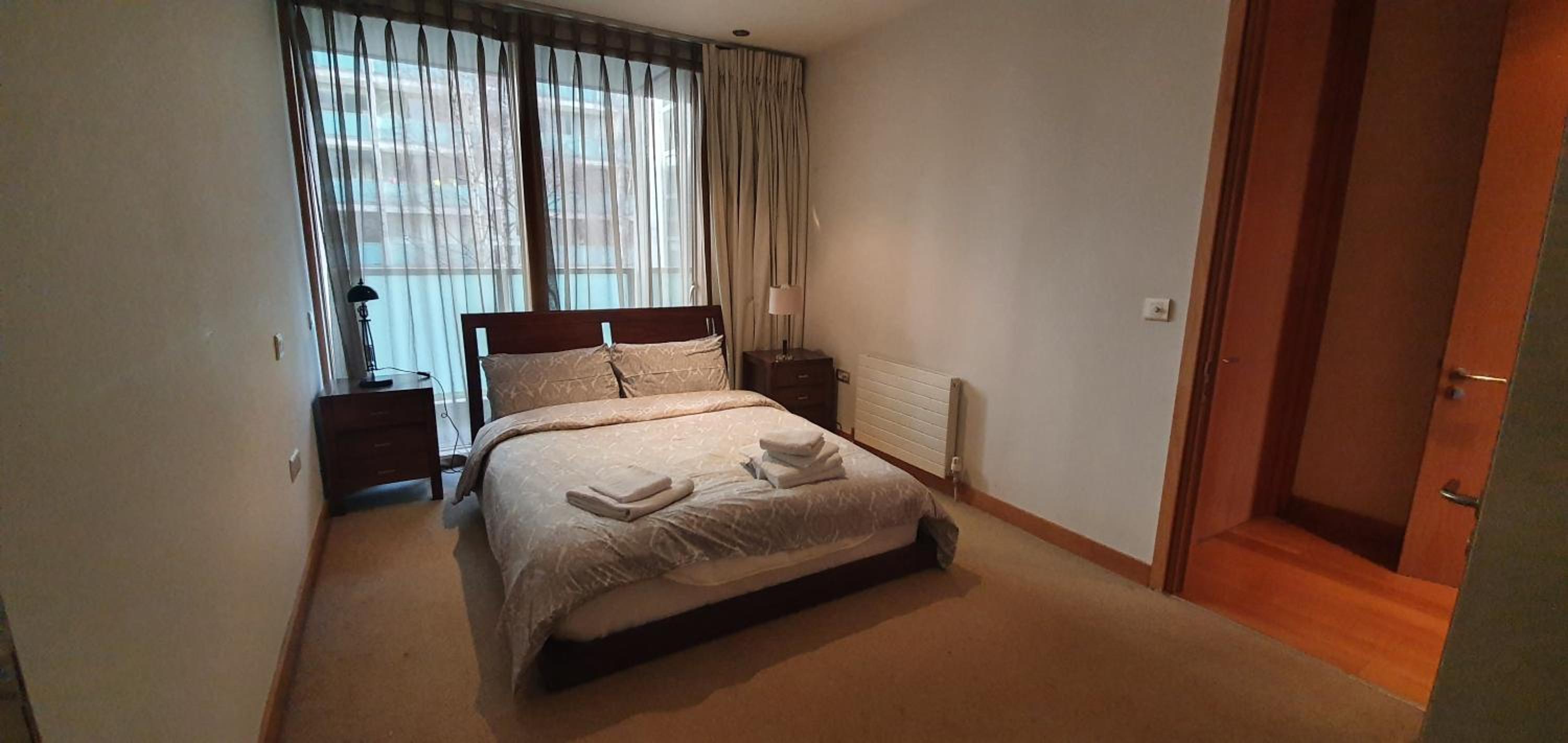 Central Prime King Size Apartment