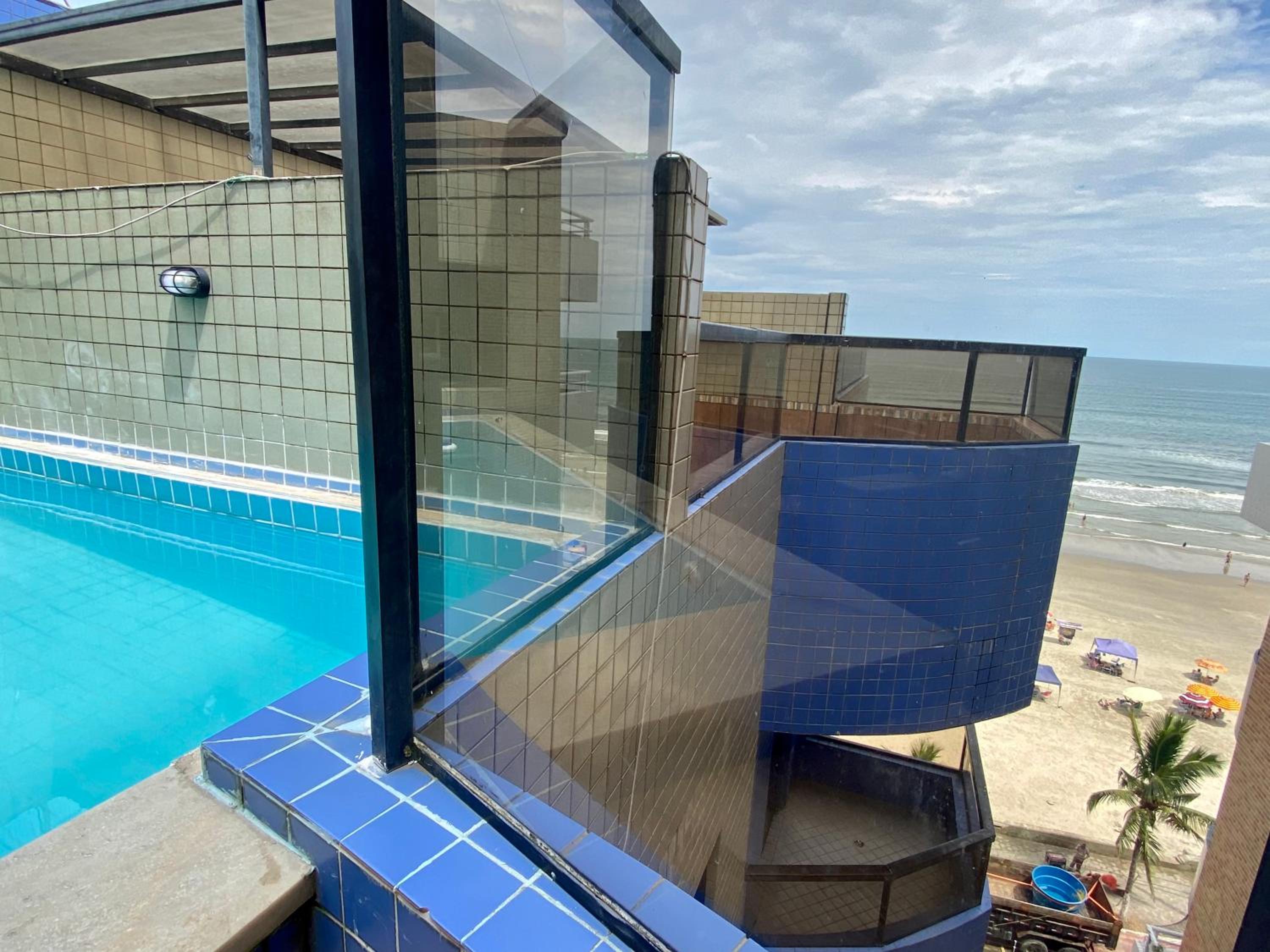 Cobertura Piscina Privativa frente e Vista Mar Centro Mongaguá