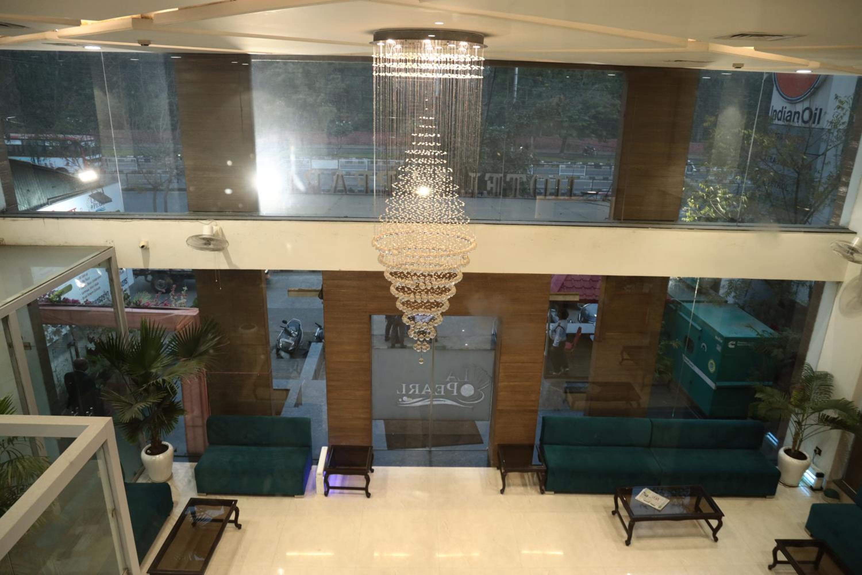 Hotel La Pearl view 2