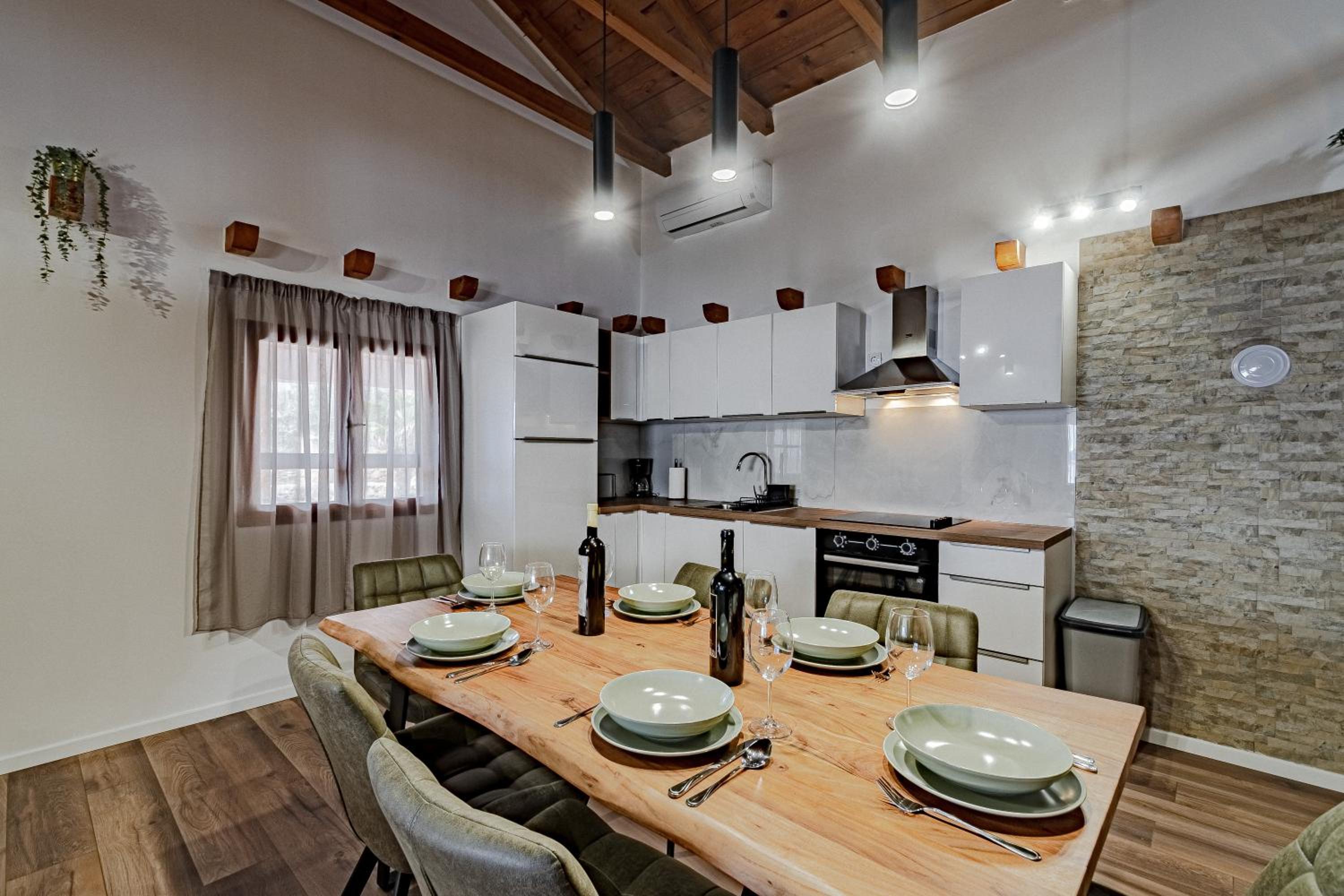 Villa Sea Edge view 3