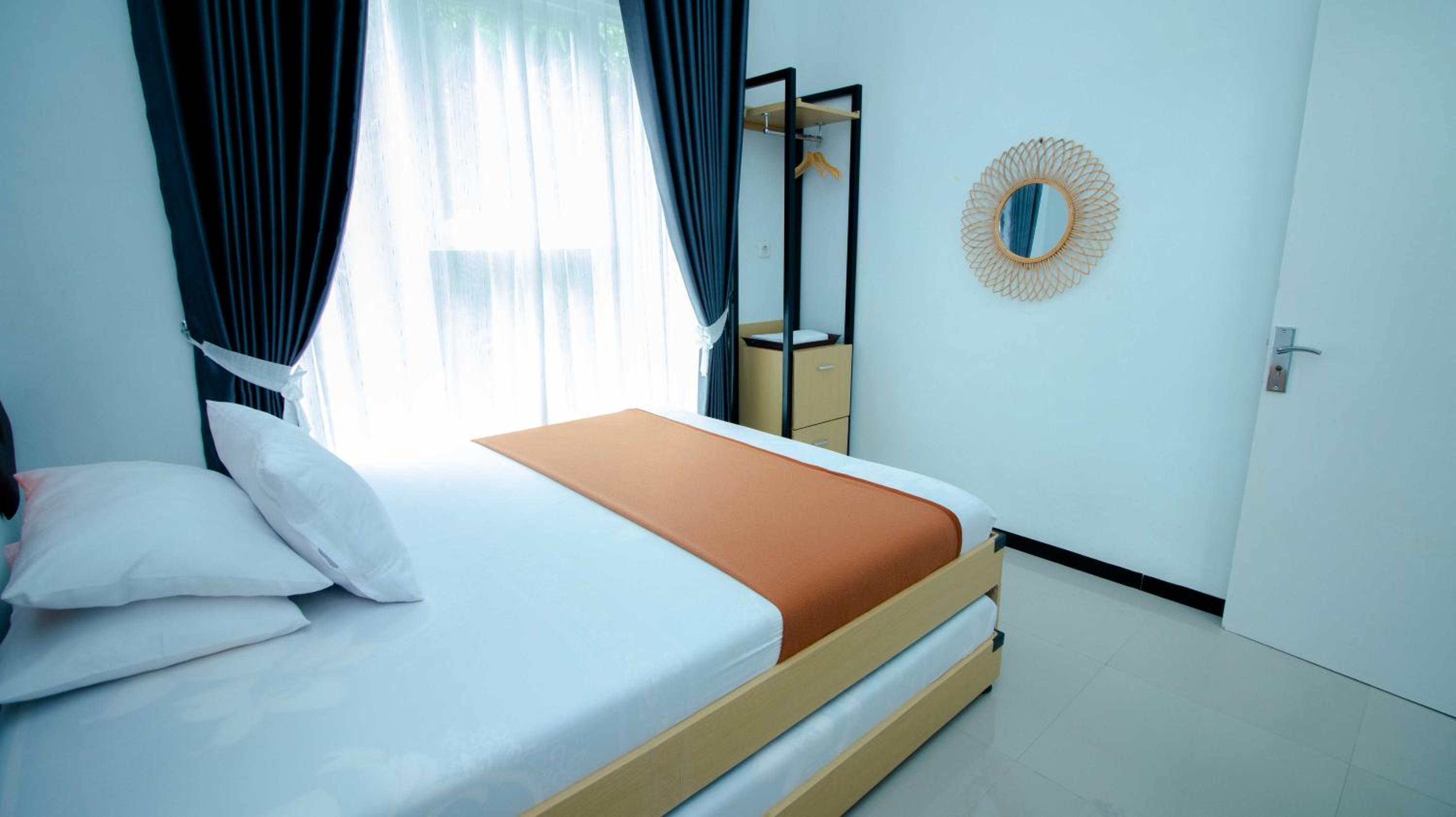 Villa Dewata with Chill Spot Private Pool and Karaoke
