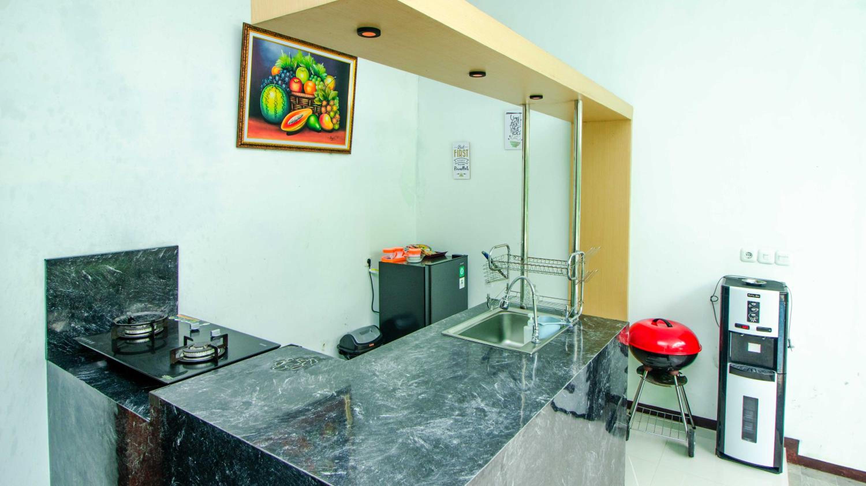 Villa Dewata with Chill Spot Private Pool and Karaoke