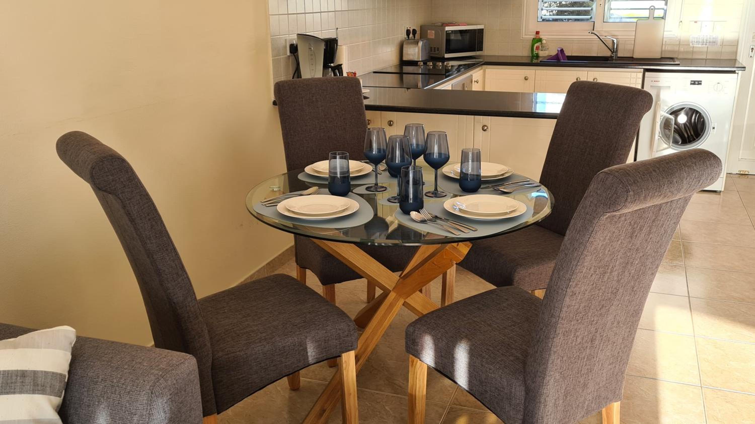 Sun Island Apartments Paphos