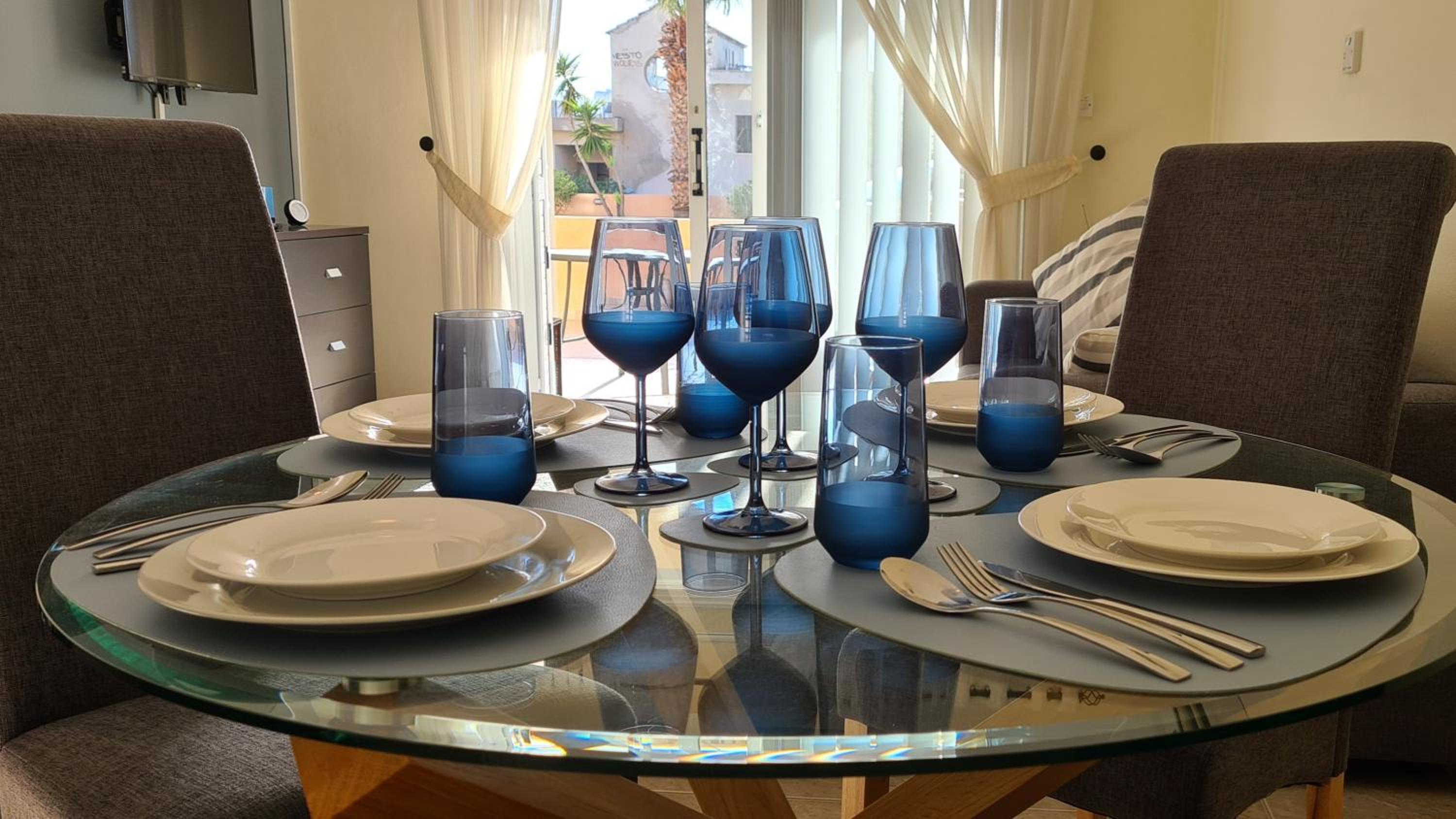 Sun Island Apartments Paphos