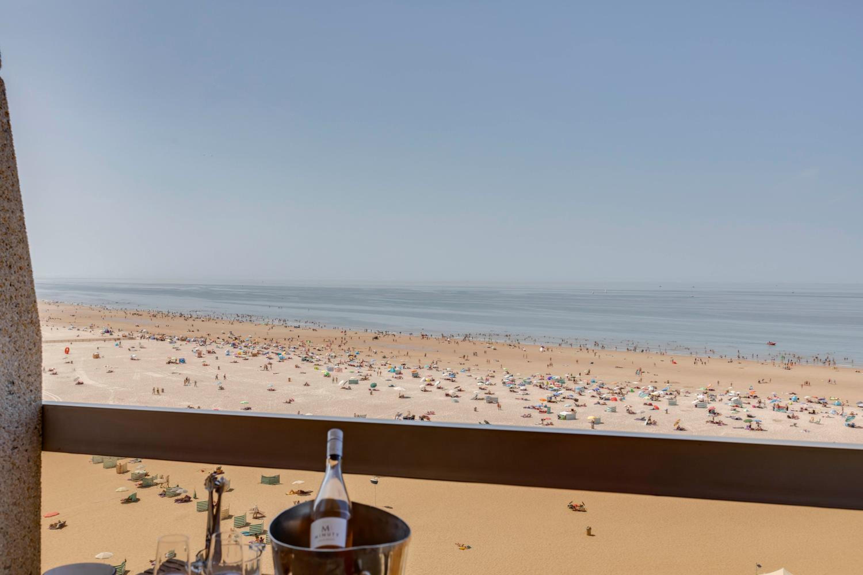Luxury Suite with Seaview