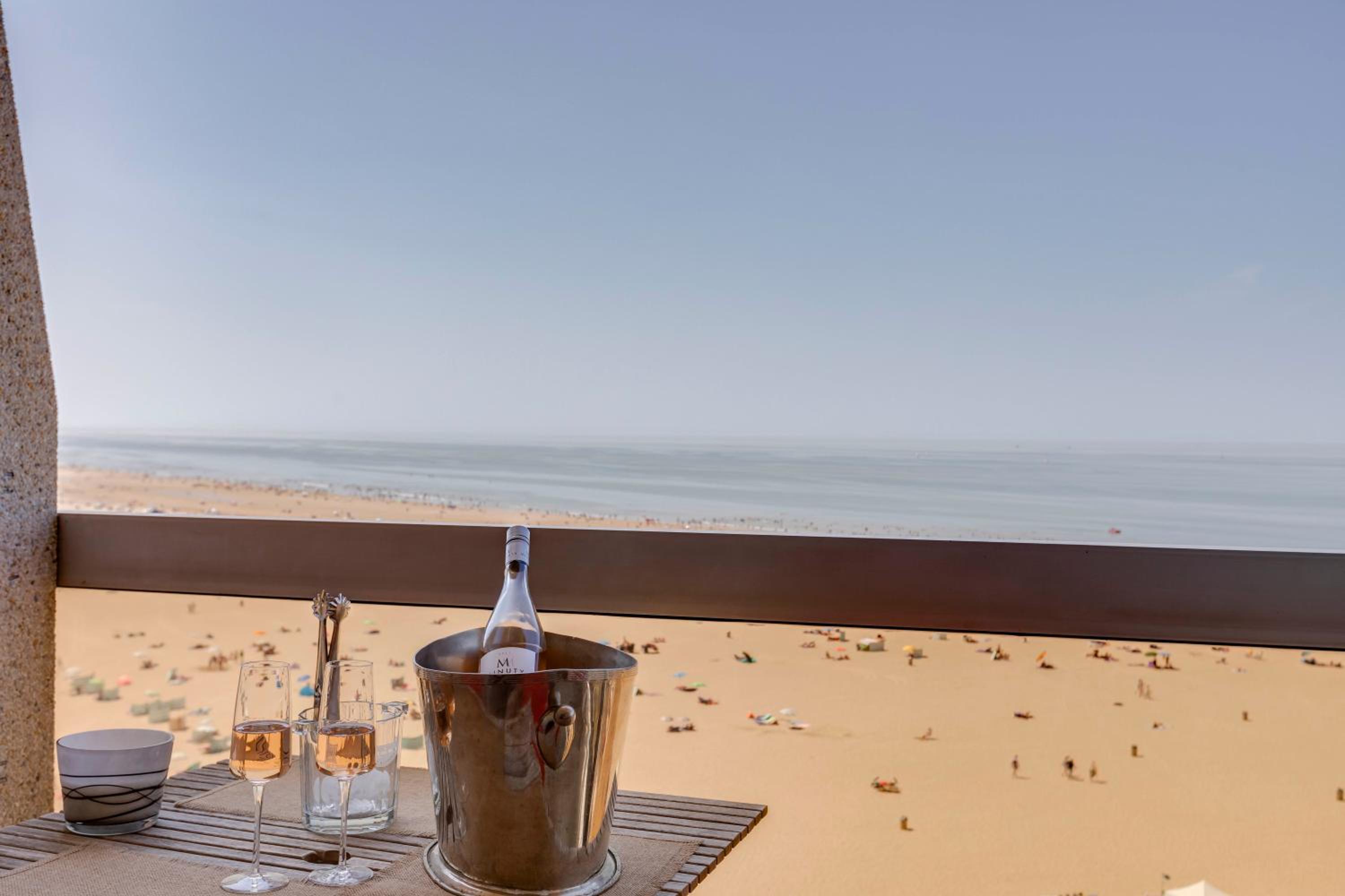 Luxury Suite with Seaview