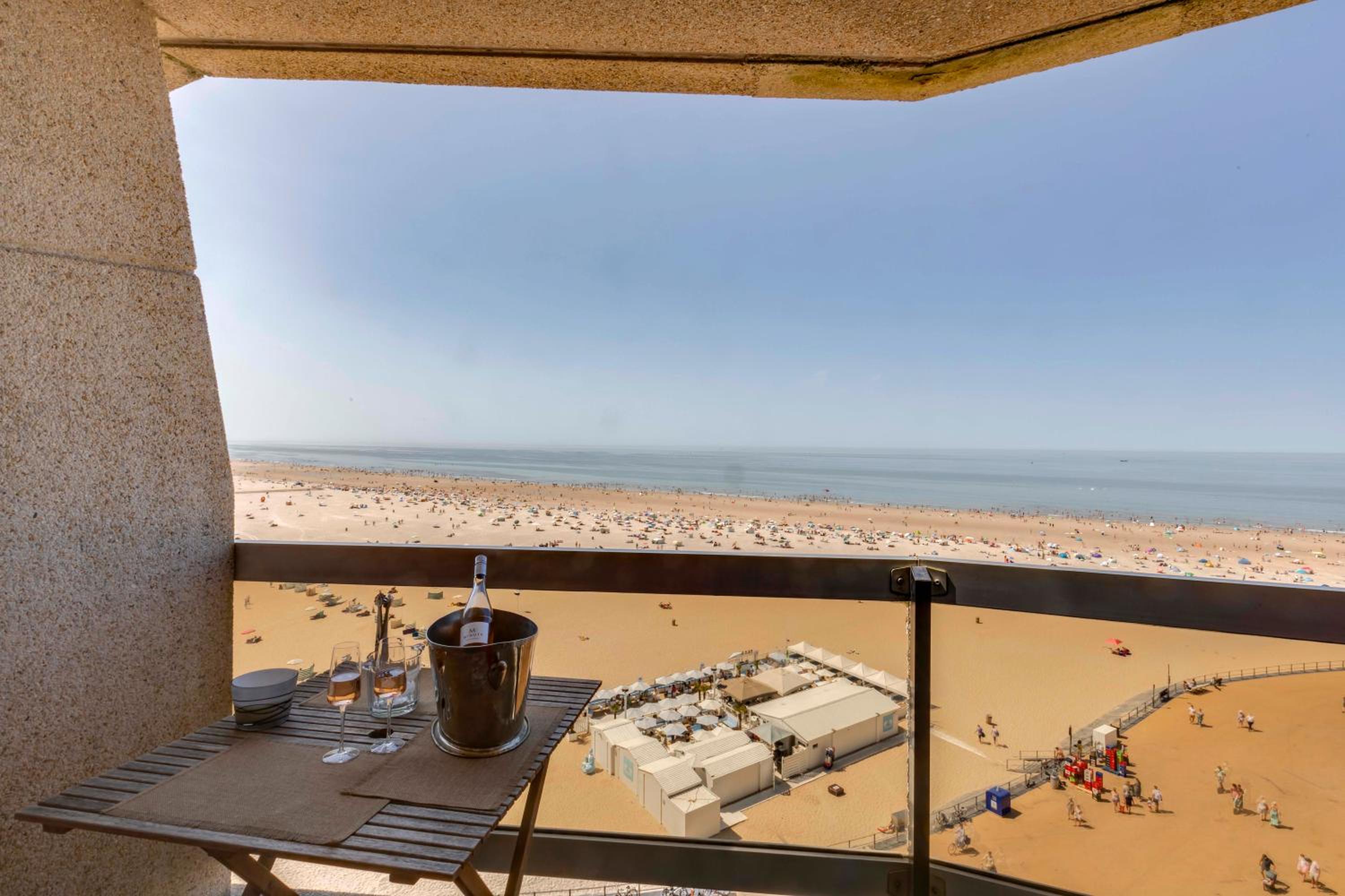 Luxury Suite with Seaview