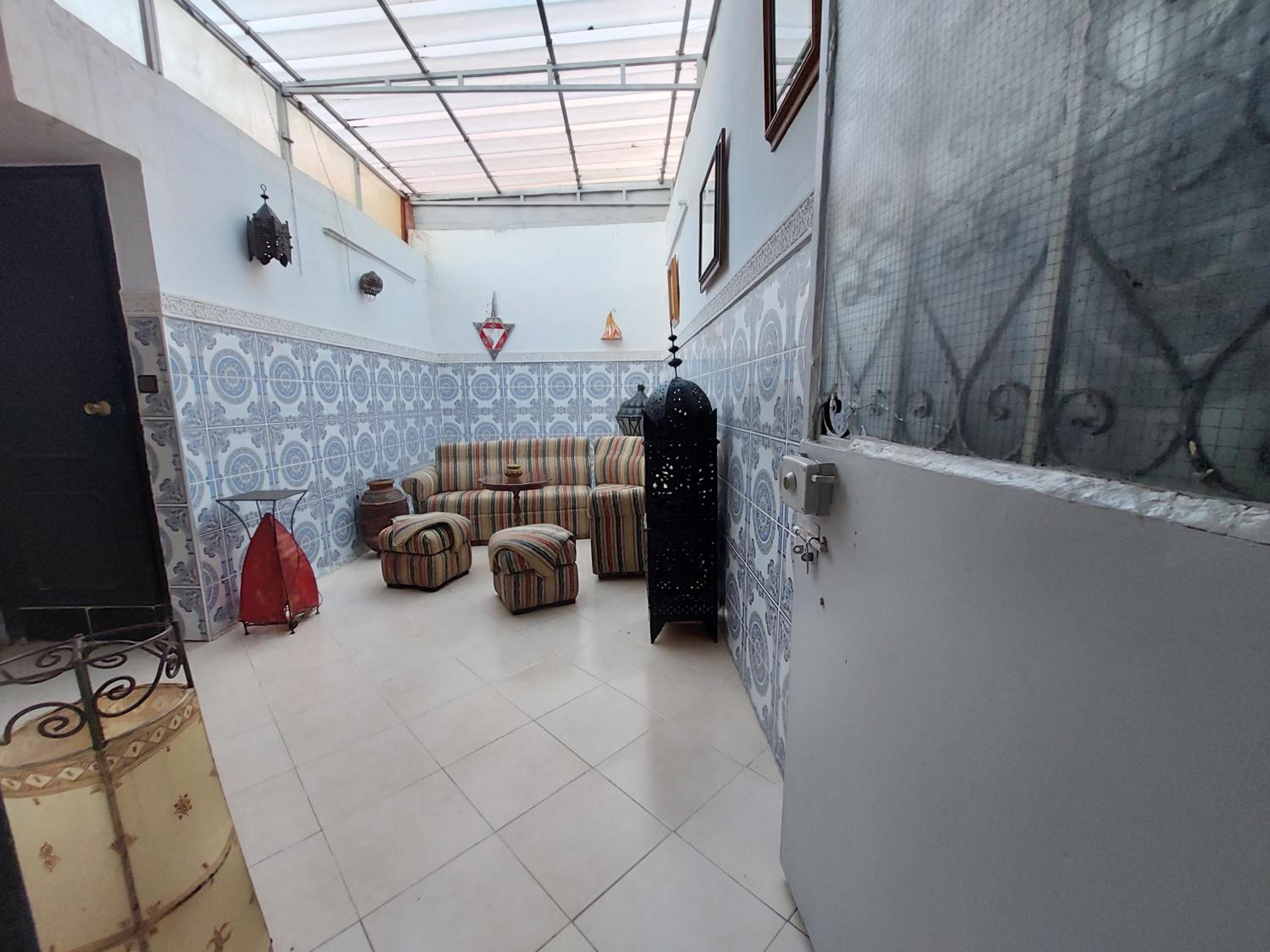 lounge