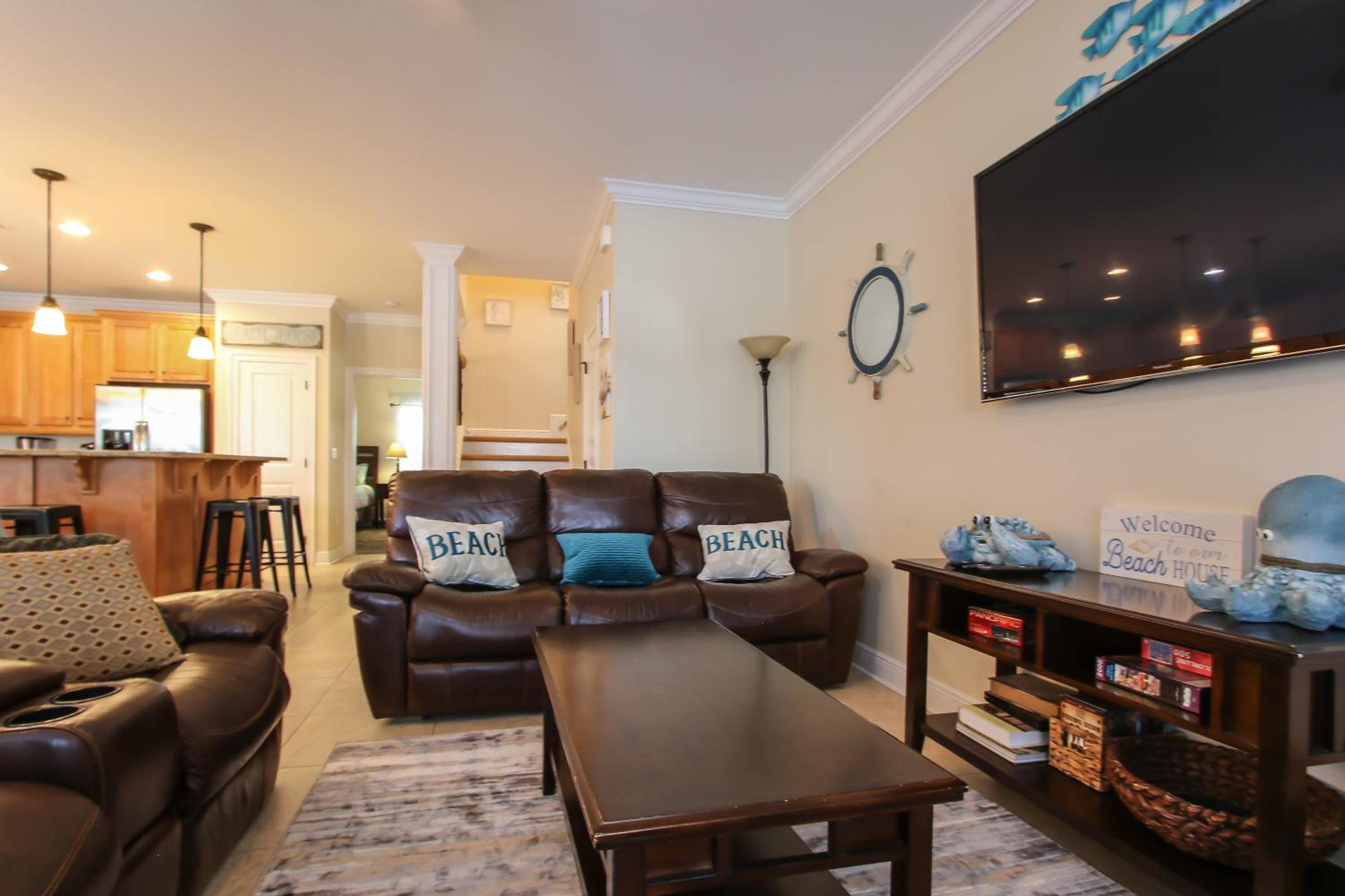 Amazing 4 Bedroom Vacation Home in The Villages of Crystal Lakes view 4