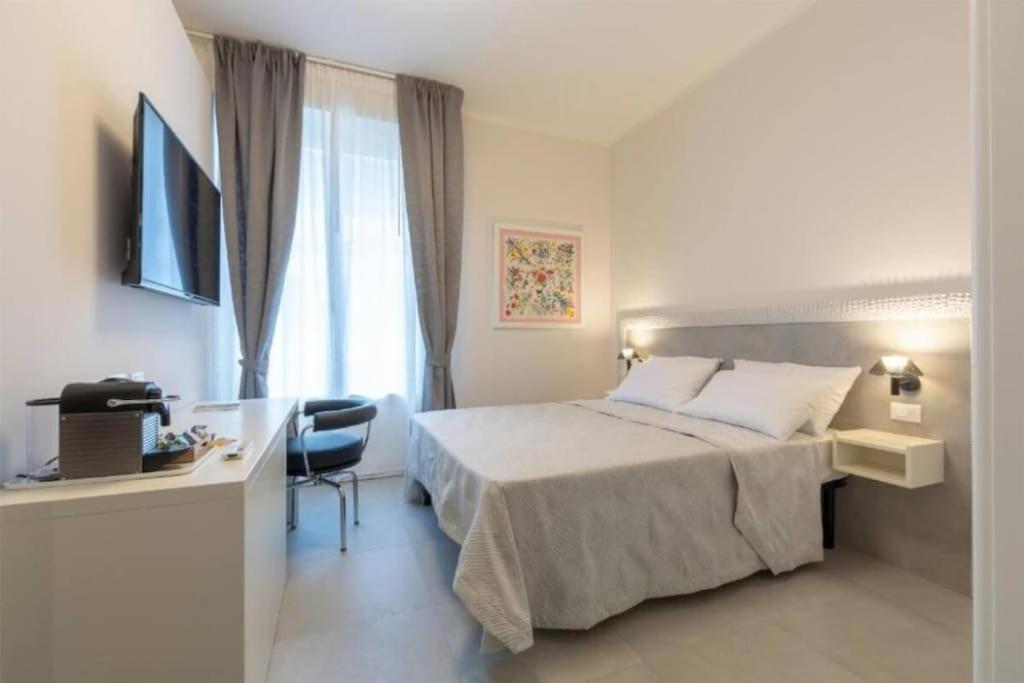 Stylish four bedrooms apartment - Florence center