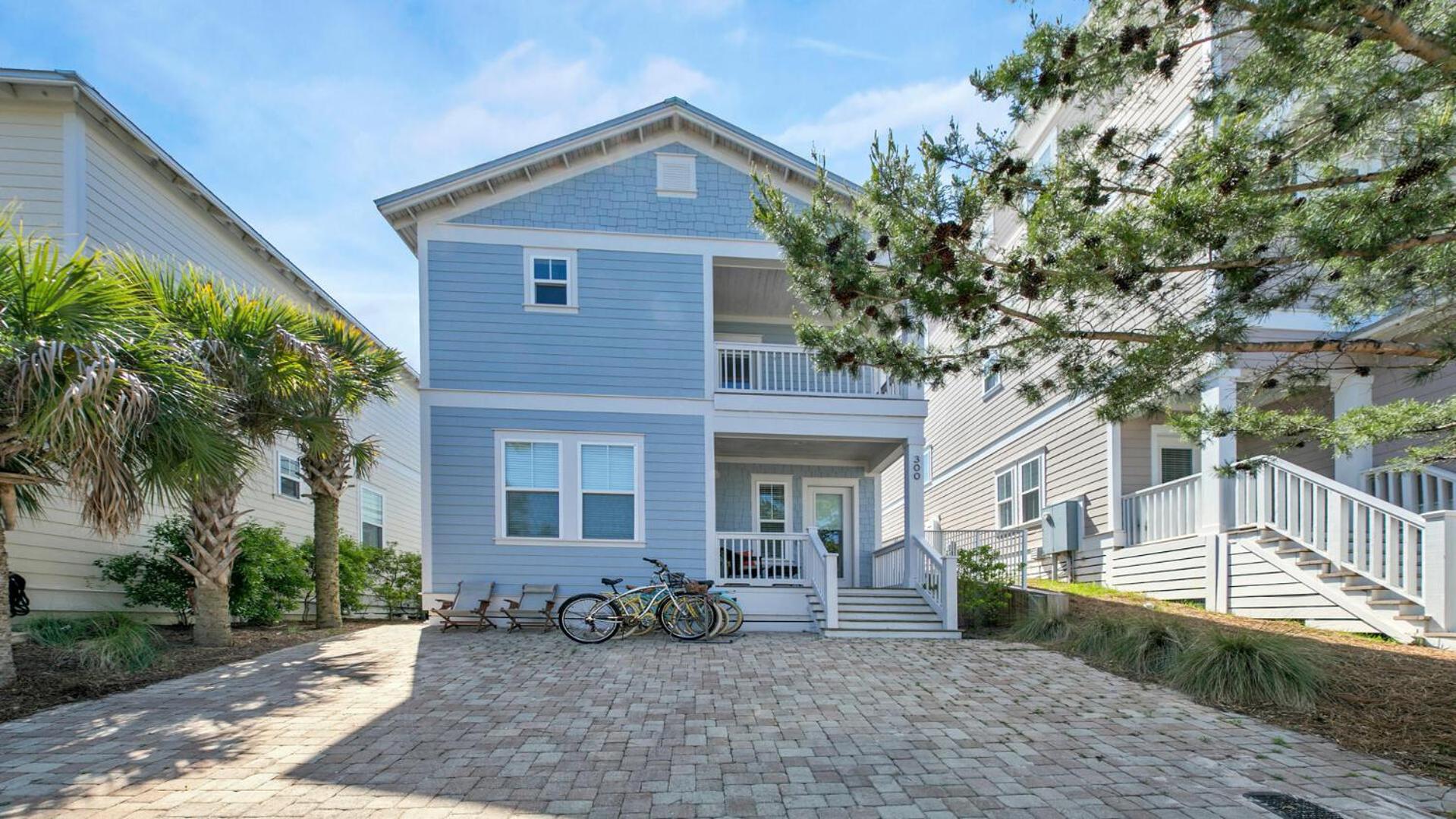 Classic Emerald Waters Retreat in Blue Mountain Beach view 2