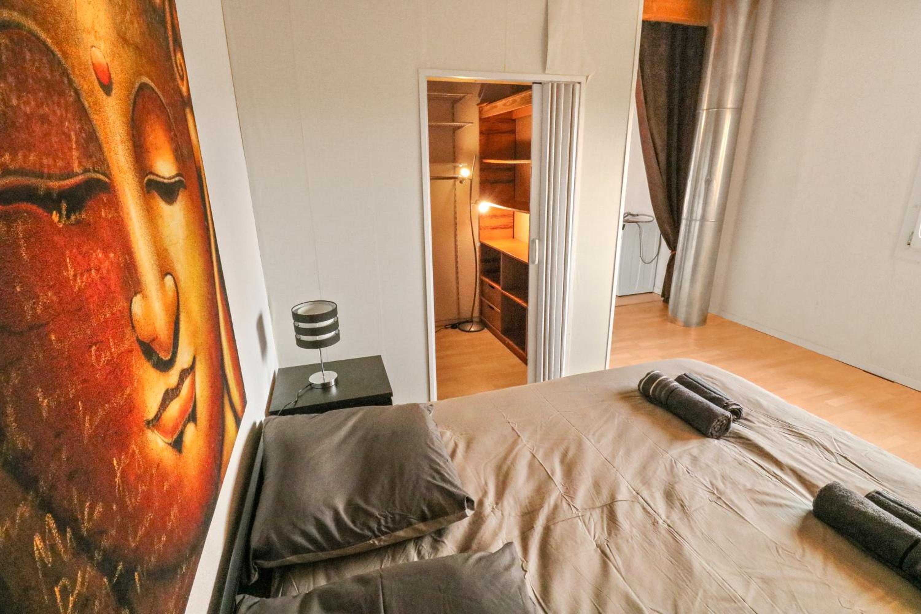 bedroom
