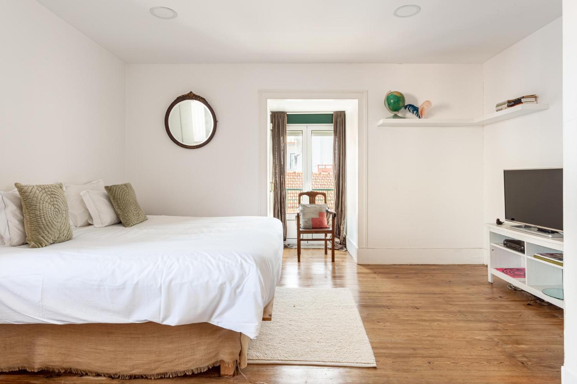 GuestReady - Cosy 2-bed flat in Arroios view 2