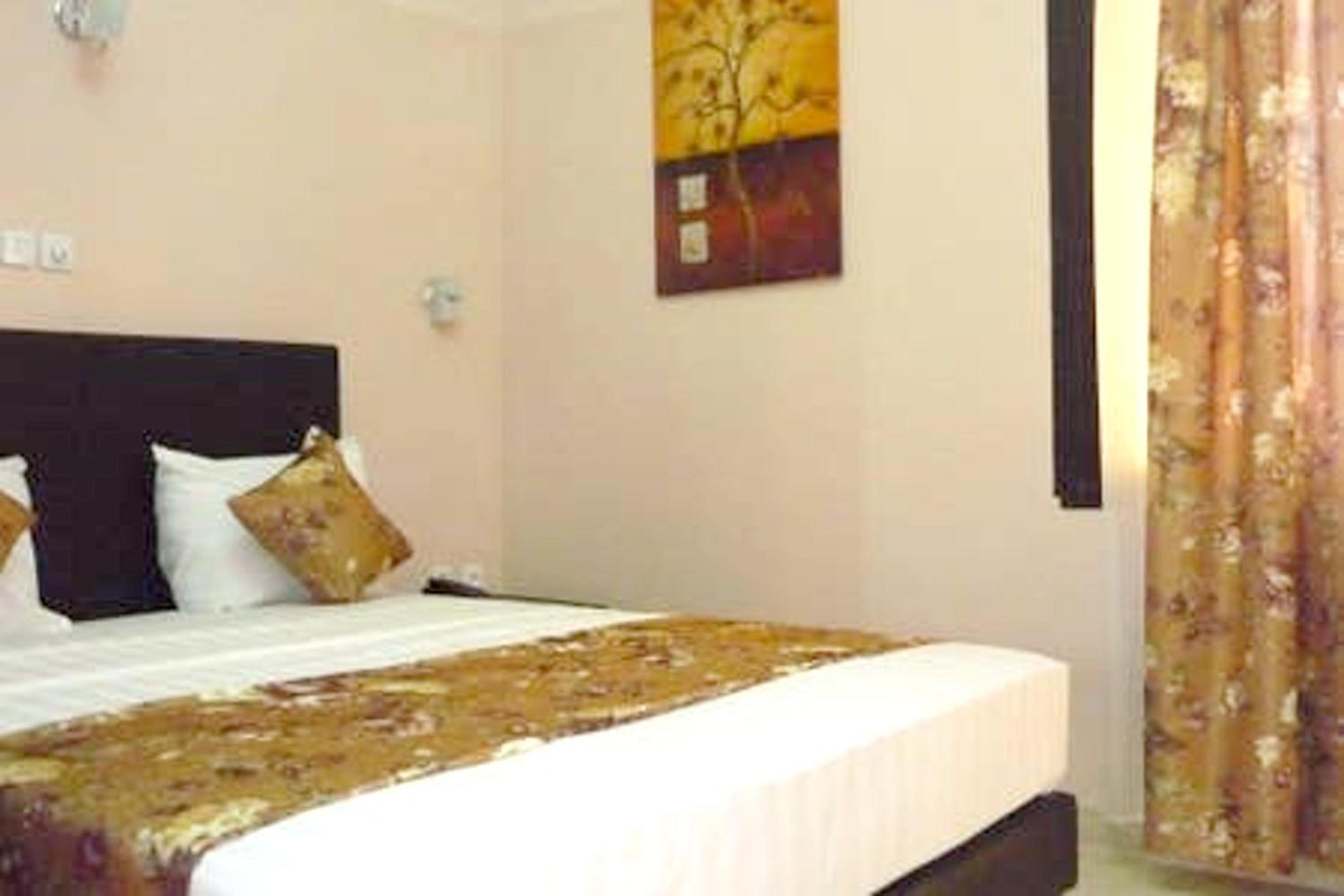 Appartement spacieux à Kinshasa avec balconELv