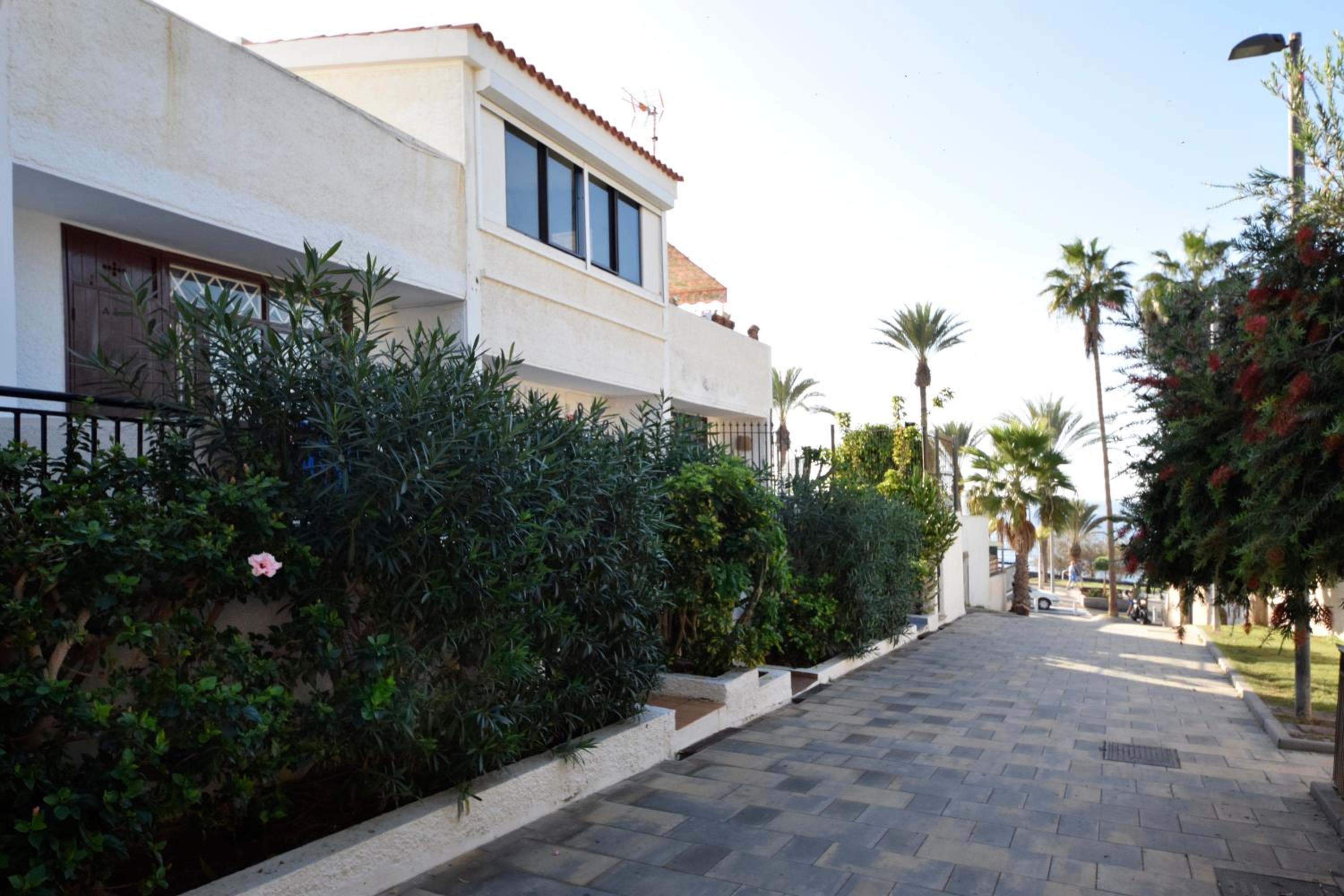 Las Americas House seafront