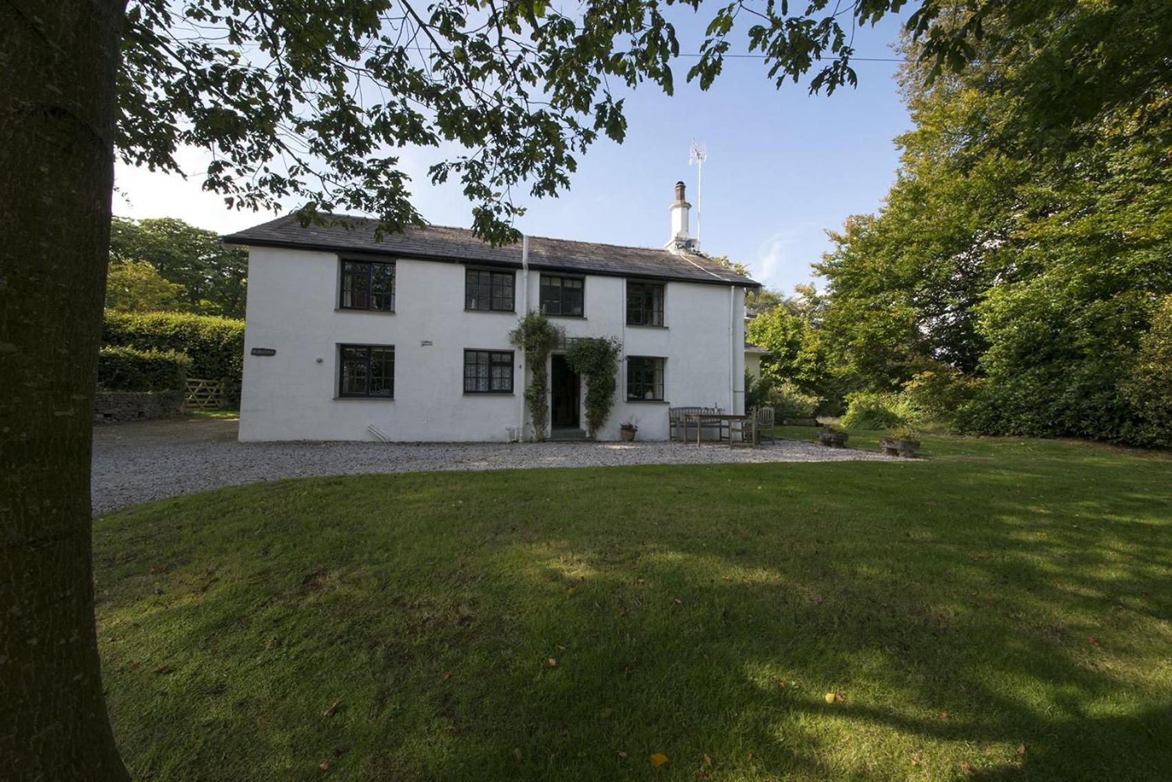 Middlefield Cottage Coniston Water view 2