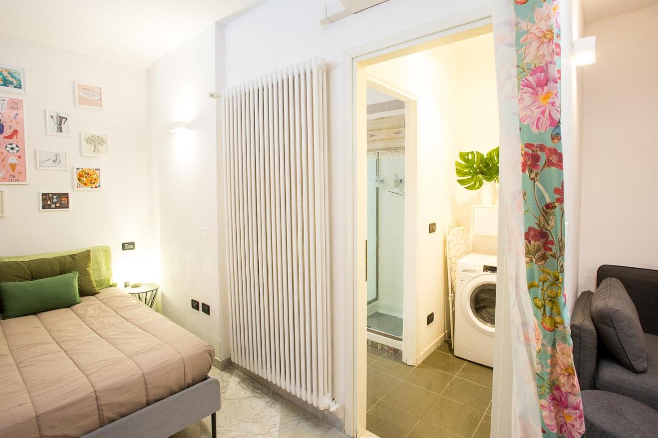 GuestHost - Modern Apartment near the Central Station! photo 2