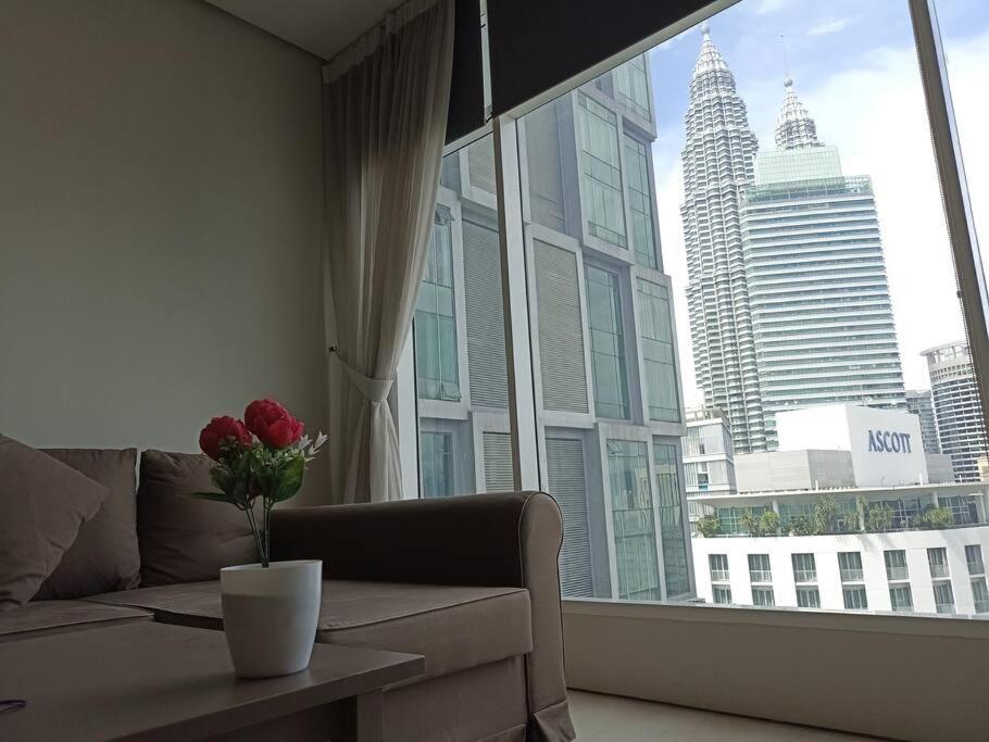 Vortex suites KLCC by OLLA