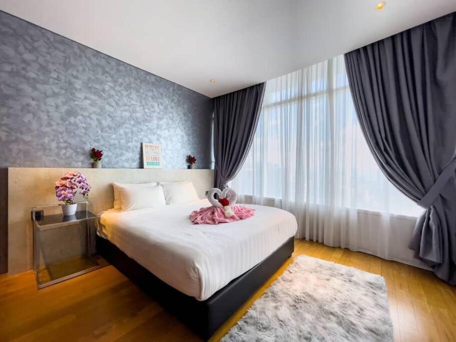 Vortex suites KLCC by OLLA
