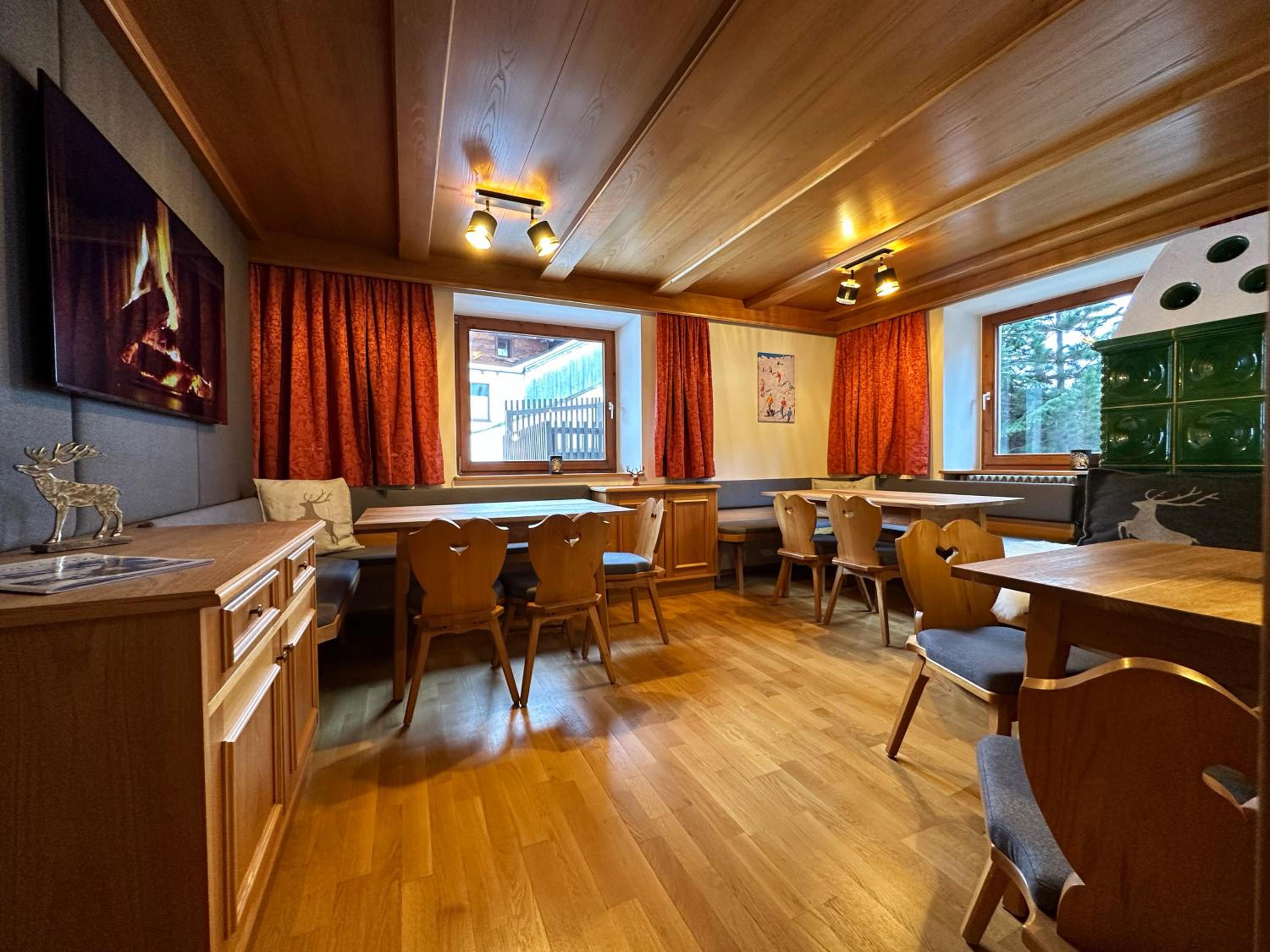 Mountain Lodge Sölden - Ski in Bike out Chalet