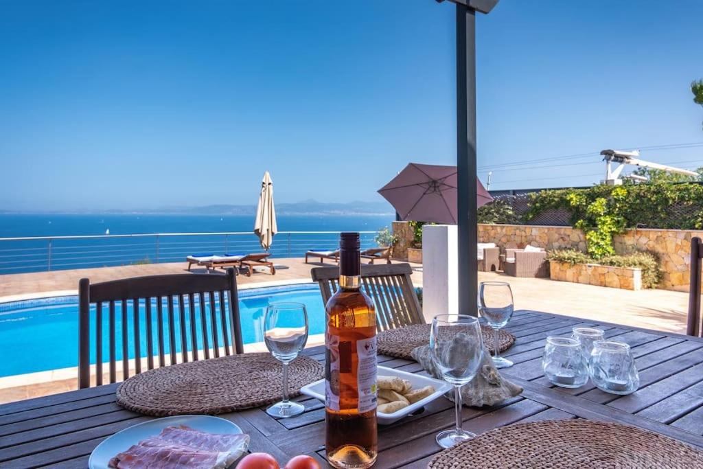 Amazing seaviews Villa Voramar with pool Sa Torre