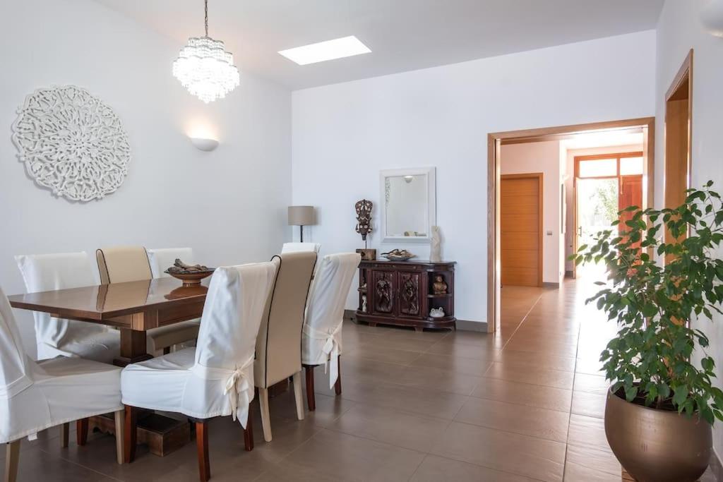 Amazing seaviews Villa Voramar with pool Sa Torre