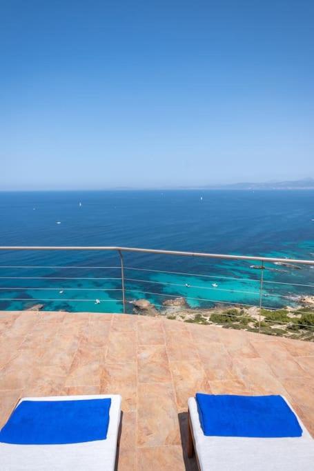 Amazing seaviews Villa Voramar with pool Sa Torre