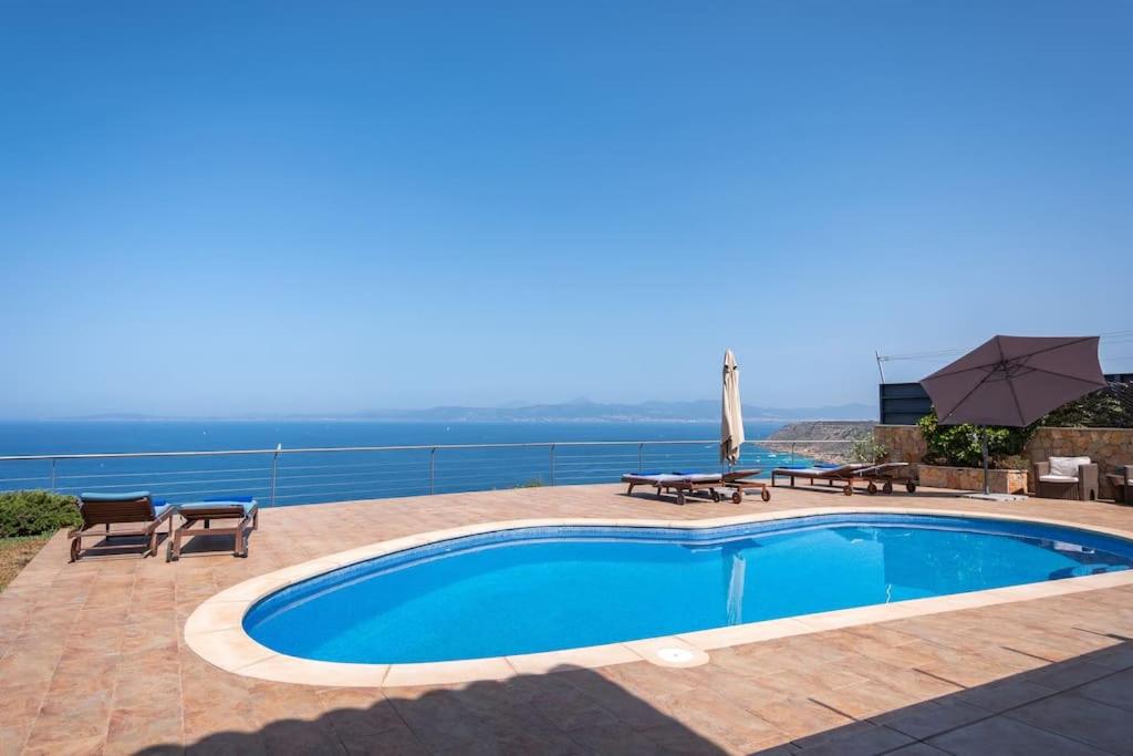 Amazing seaviews Villa Voramar with pool Sa Torre
