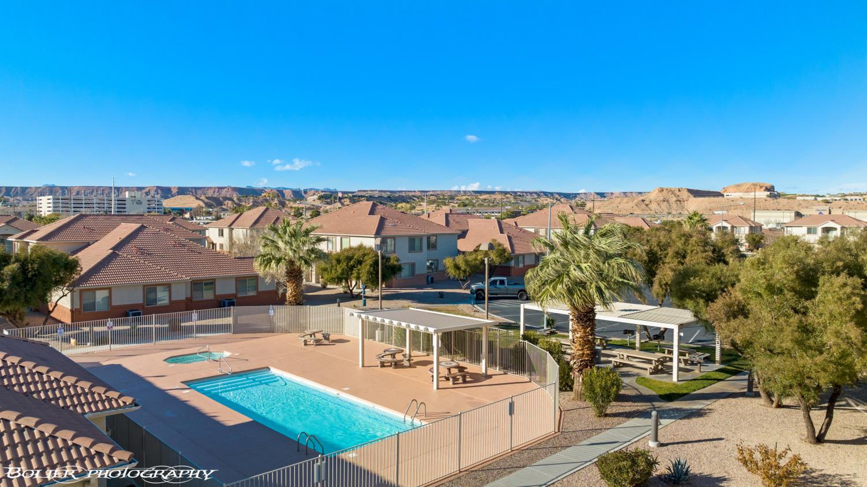 Beautiful Condo at the Springs By Cool Properties view 5