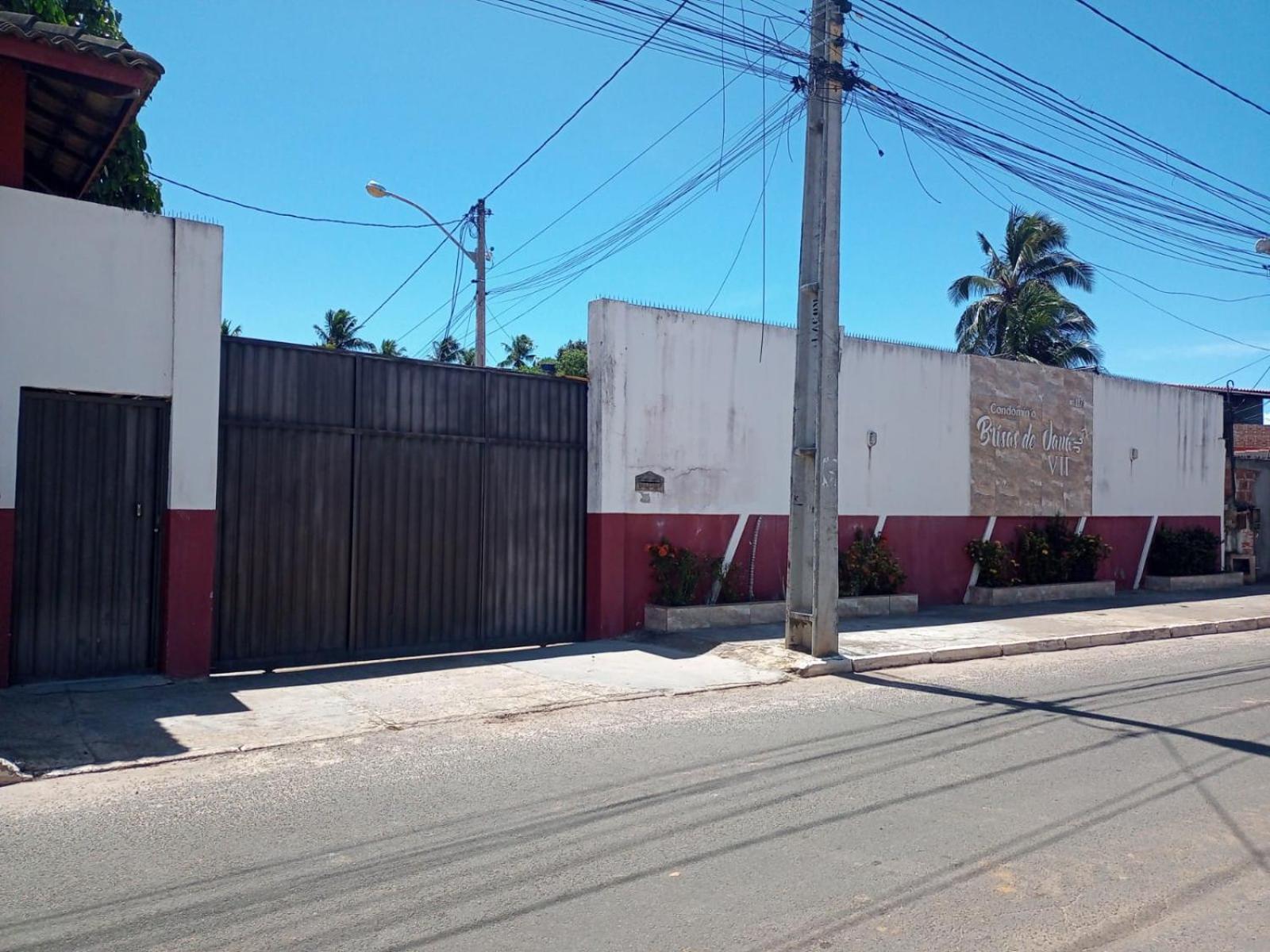 Casa em Condomínio, Piscina Privativa e Área Gourmet