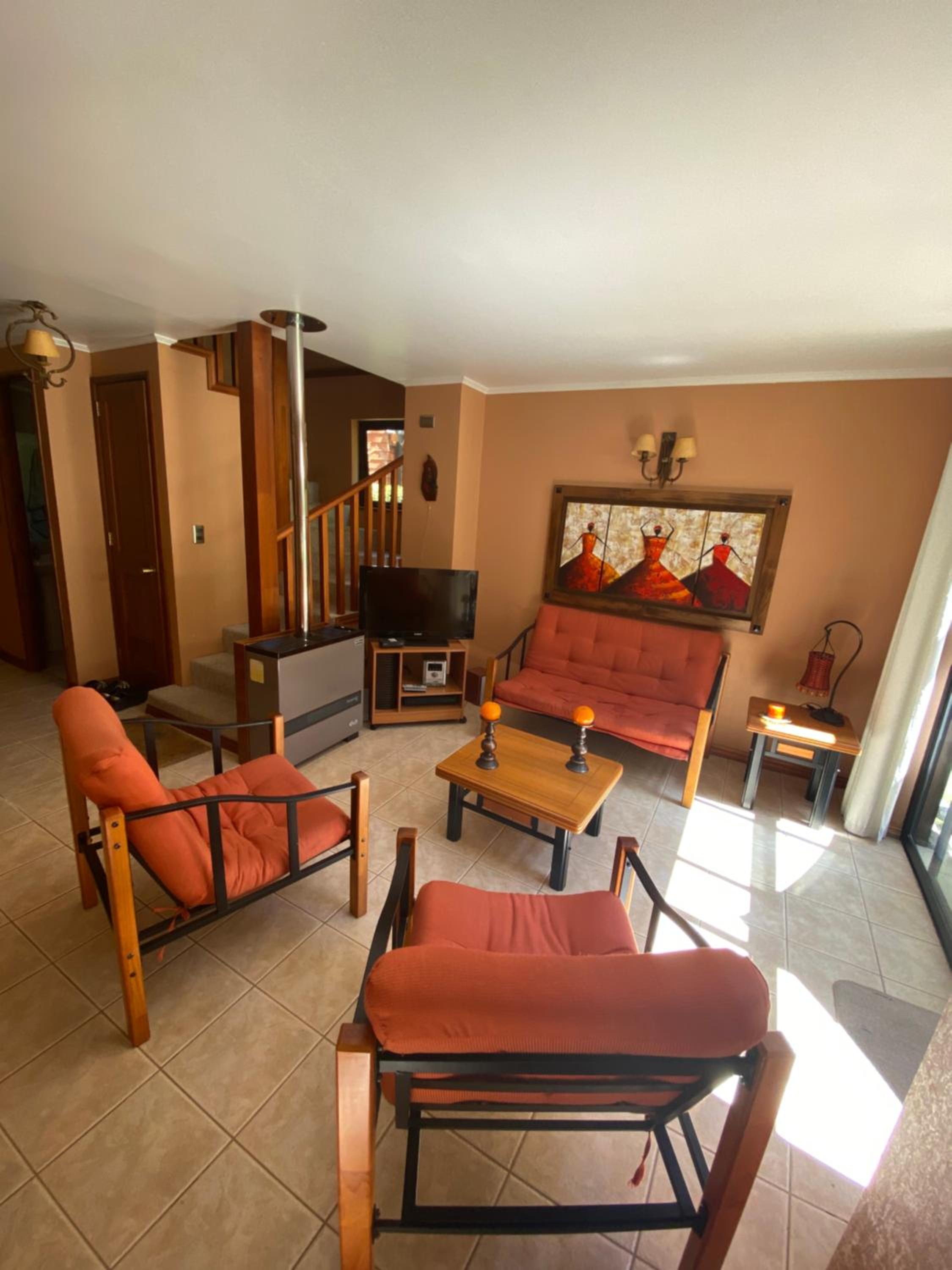Hermosa Casa en Bosques Puerto Pucón MÍNIMO 3 NOCHES DE ARRIENDO