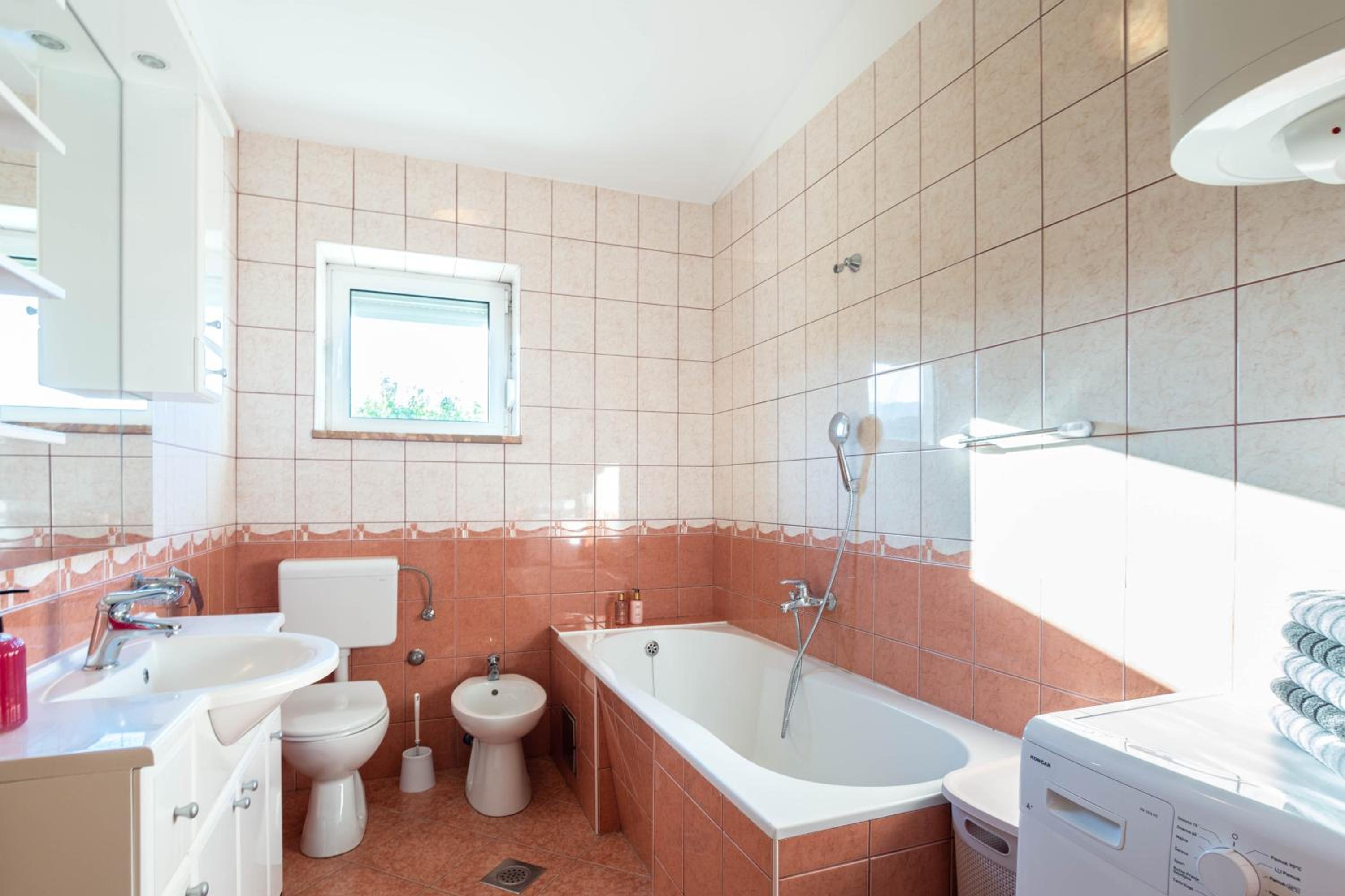 Vacation villa Matic with 7 bedrooms view 4