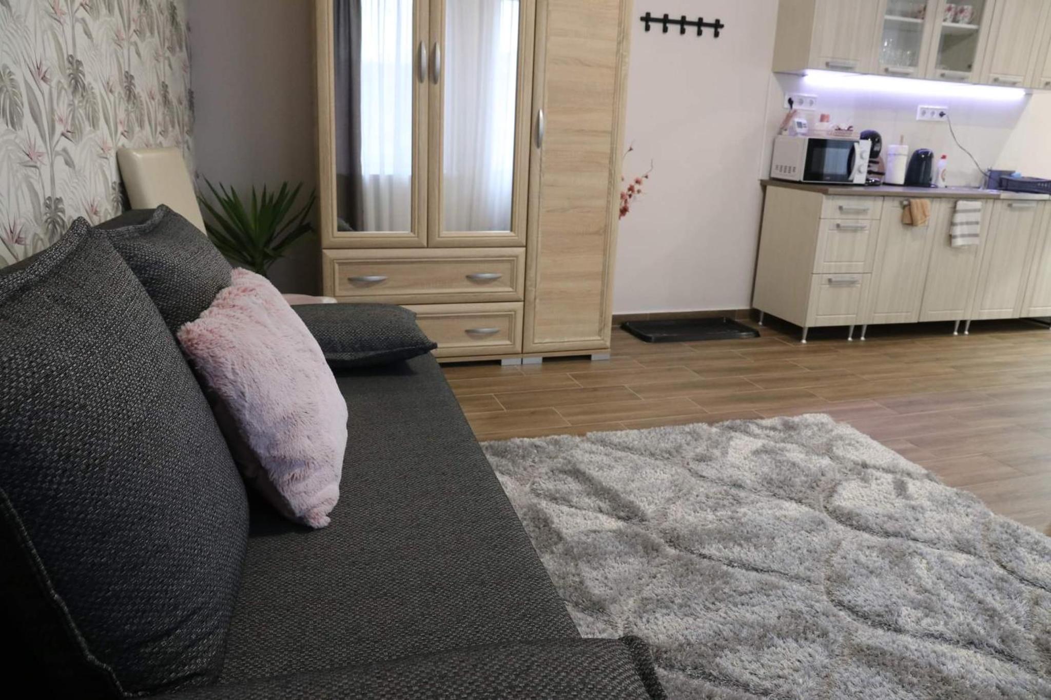 Várfal apartman I