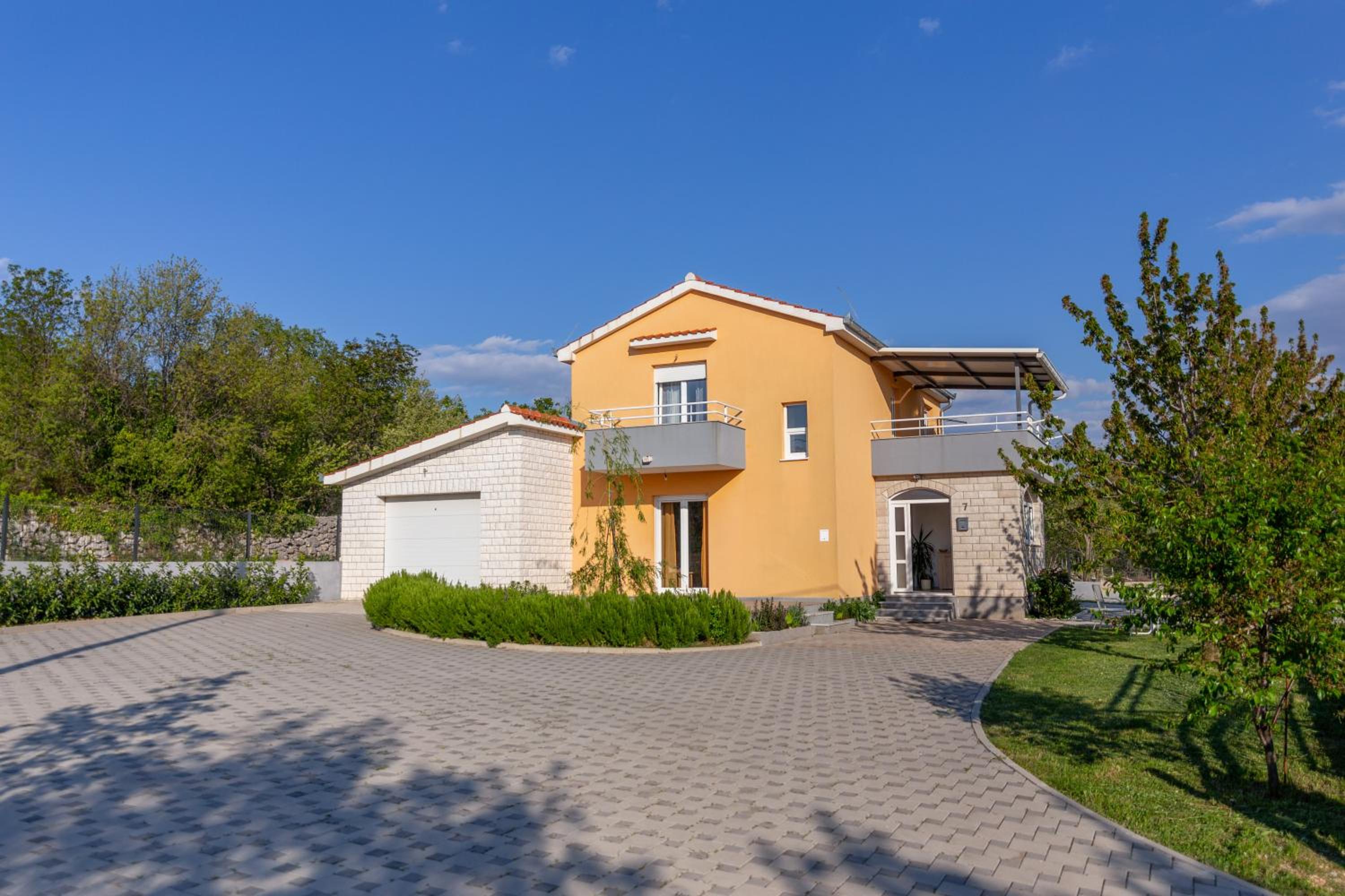 Villa Green Oasis view 5