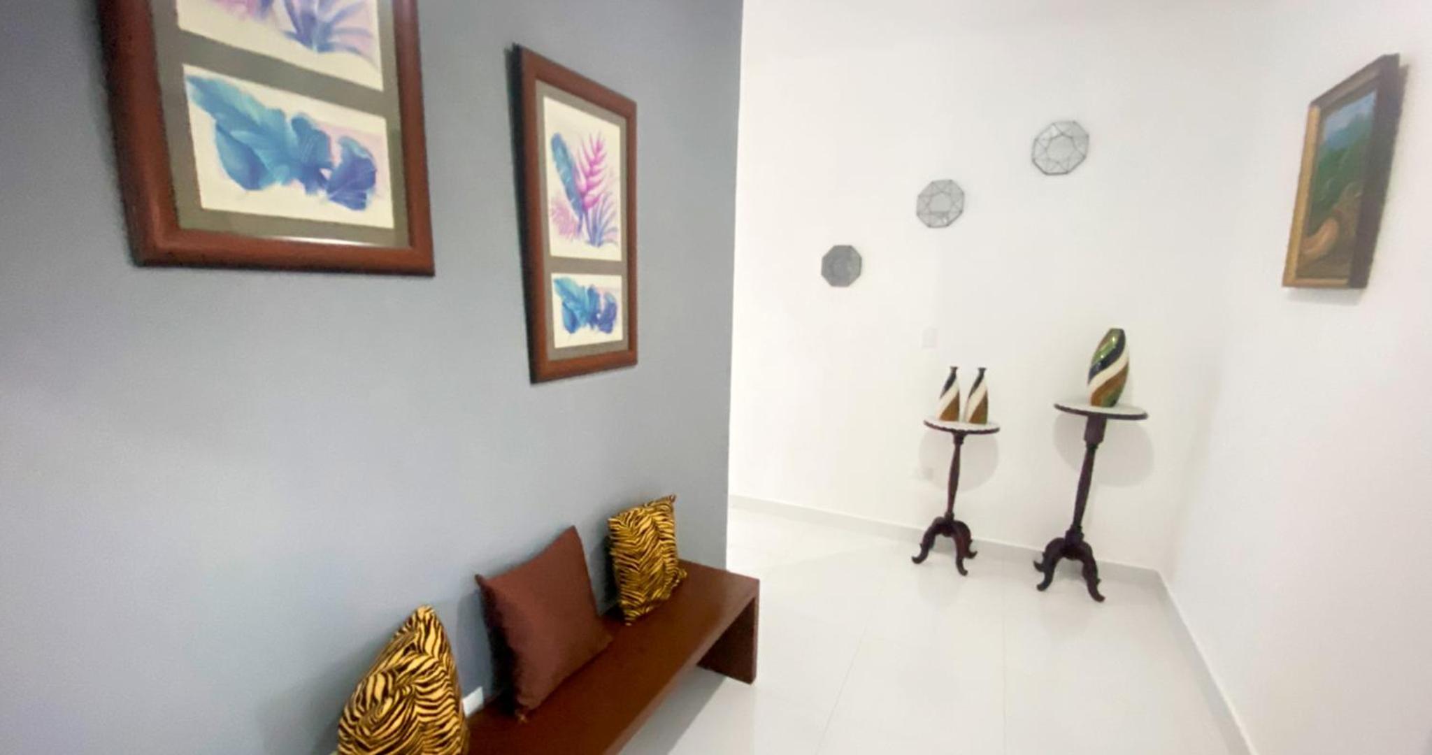 Quiet Apartment, 3 Minutes From The Beach, 24H Security, Excellent Internet view 3