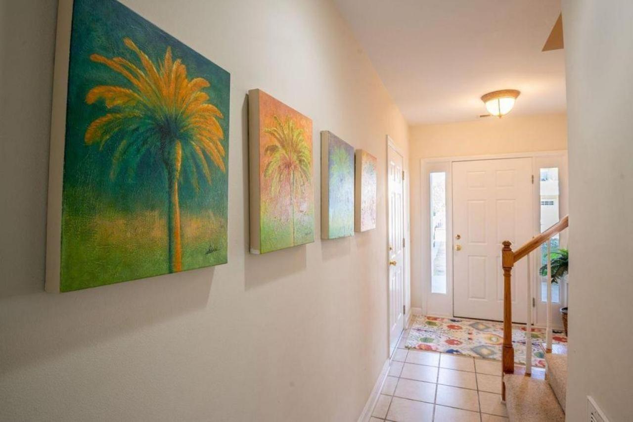 One Block to Beach - Comfort Zone view 4