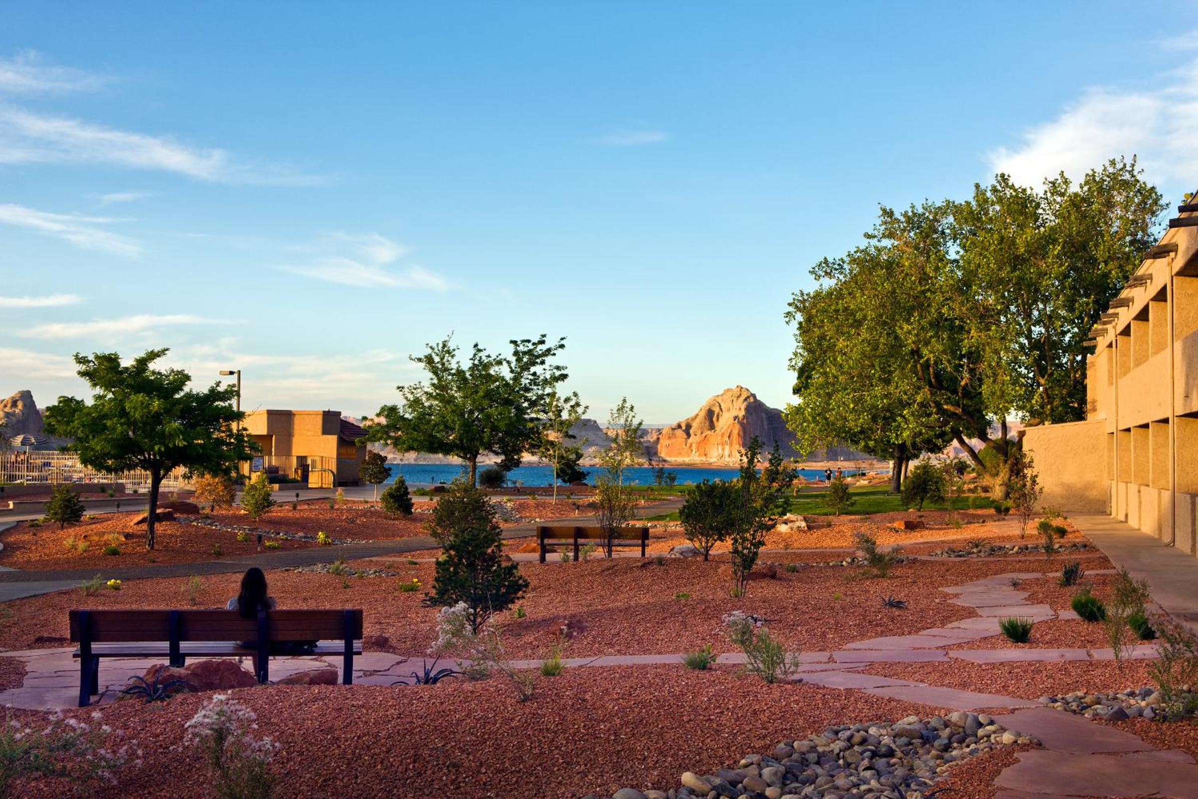 Page Vacations - Lake Powell Resort - Property Image 5