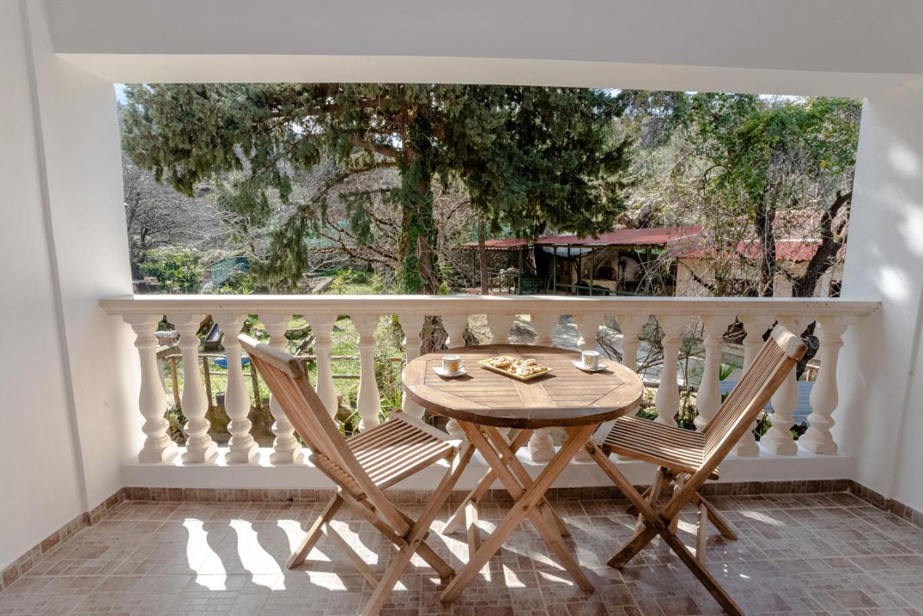 Anna's Traditional Villa, Pool & Hiking Trail view 5